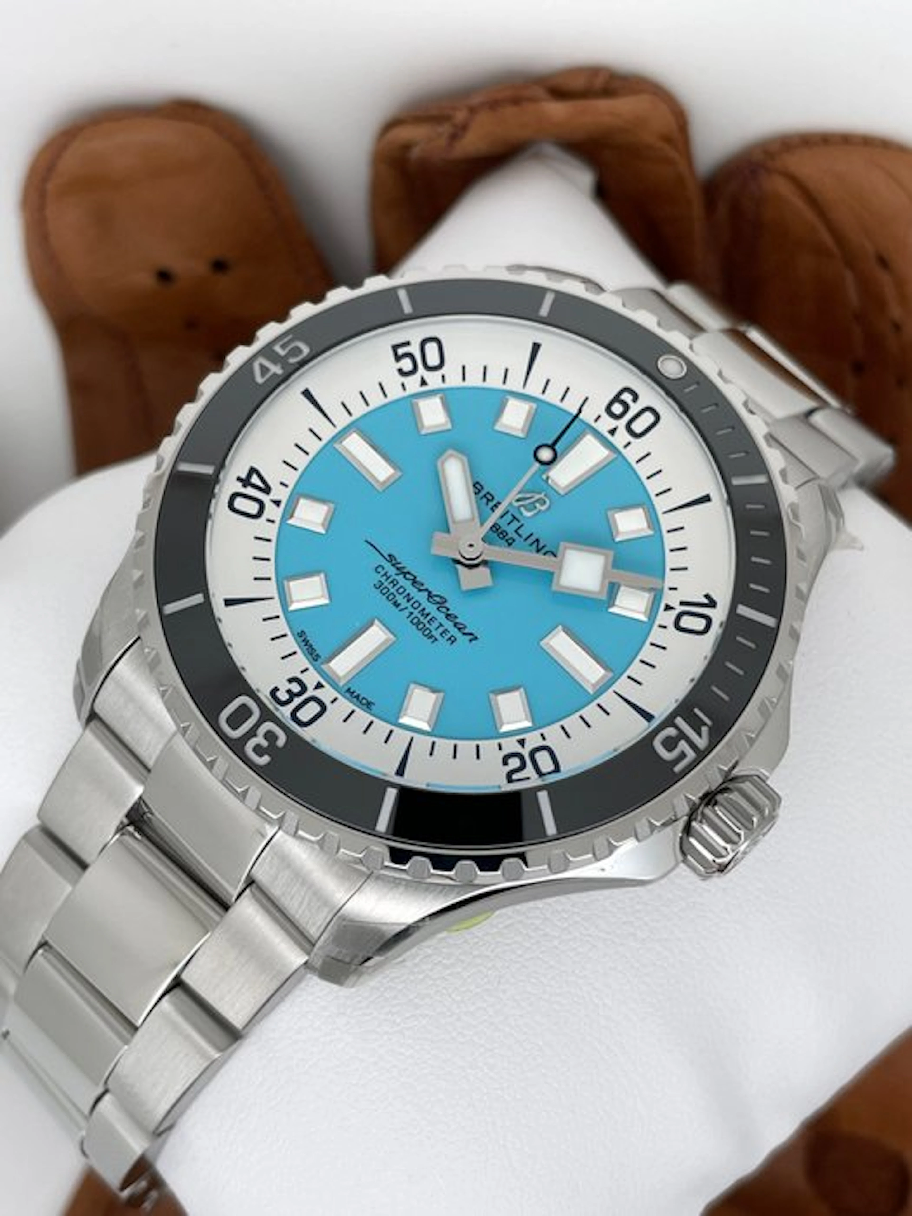 Breitling - Superocean Automatic 44 Tiffany Dial - A17376211L2A1 - Men - 2025+