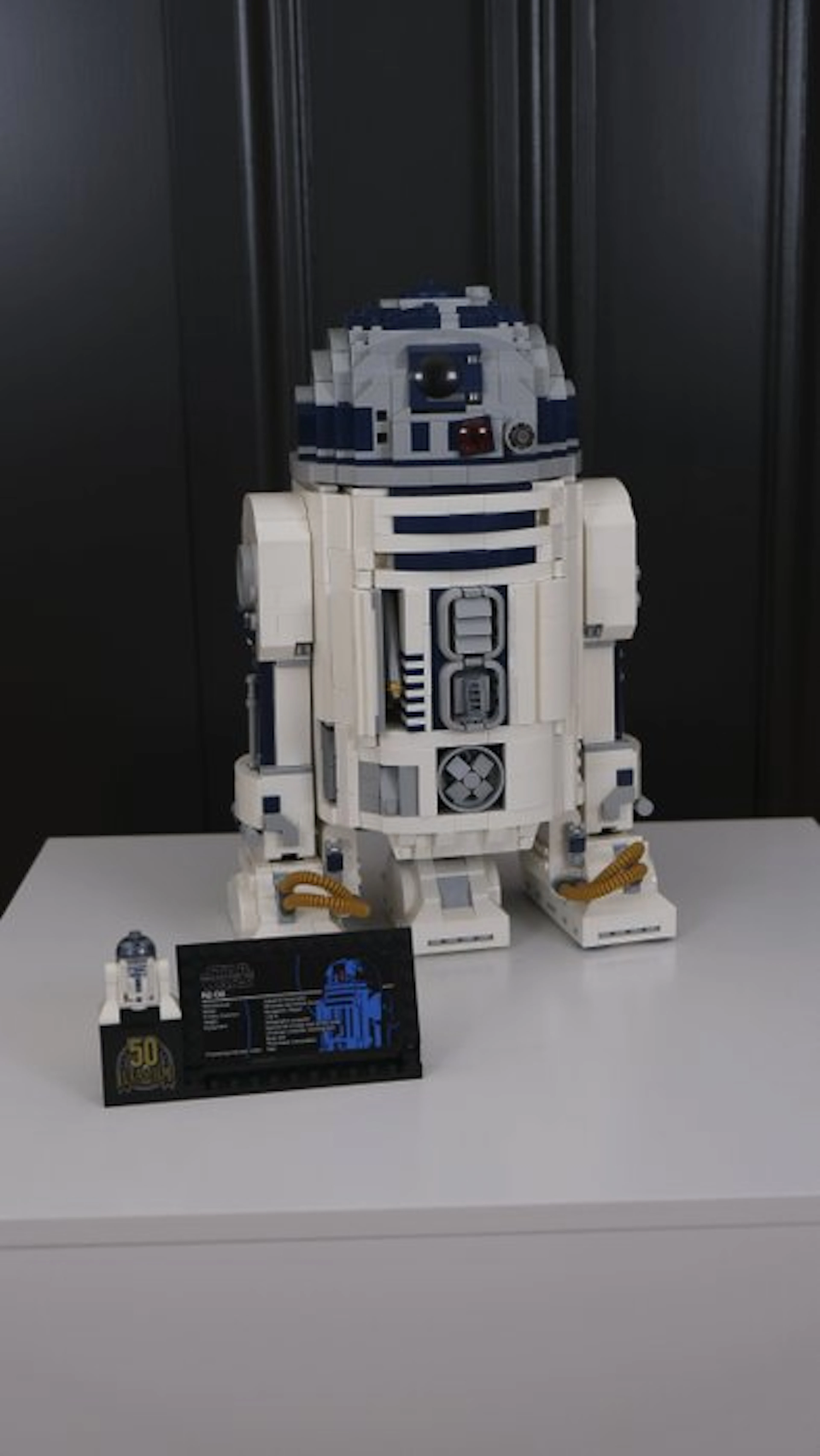 LEGO Set - 75308 - Star Wars - R2-D2 - Used - 99% Complete - Retired