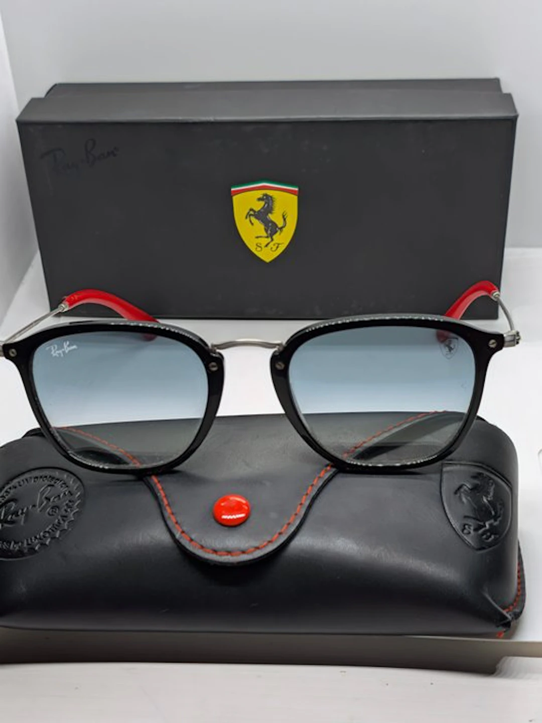 Rayban x Ferrari - Ferrari