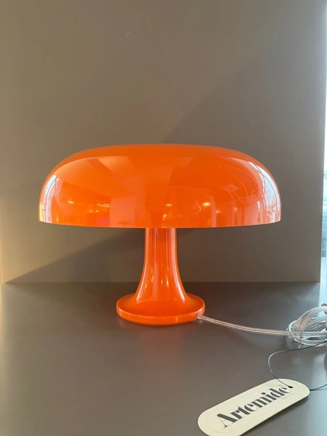 Artemide - Giancarlo Mattioli - Table lamp - Nessino - abs