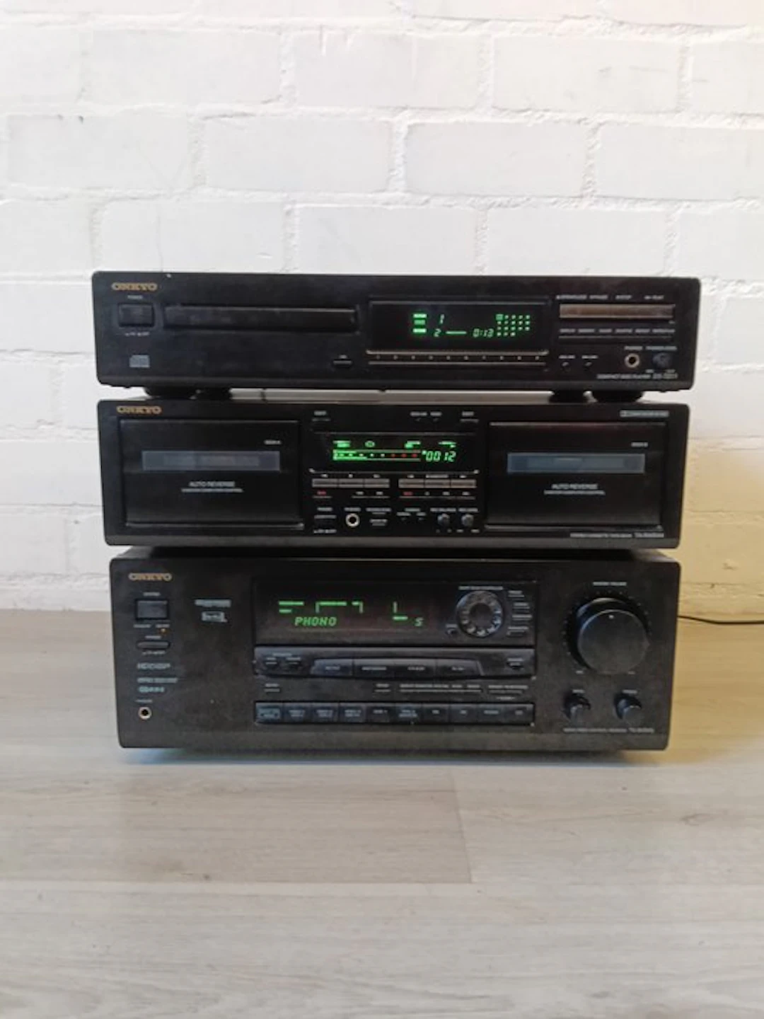 Onkyo - TX-SV545