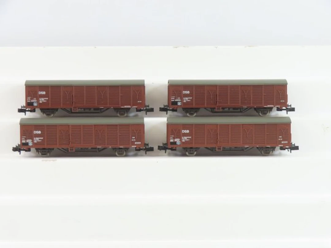 Minitrix N - 15663 - Model train freight wagon set (2)...