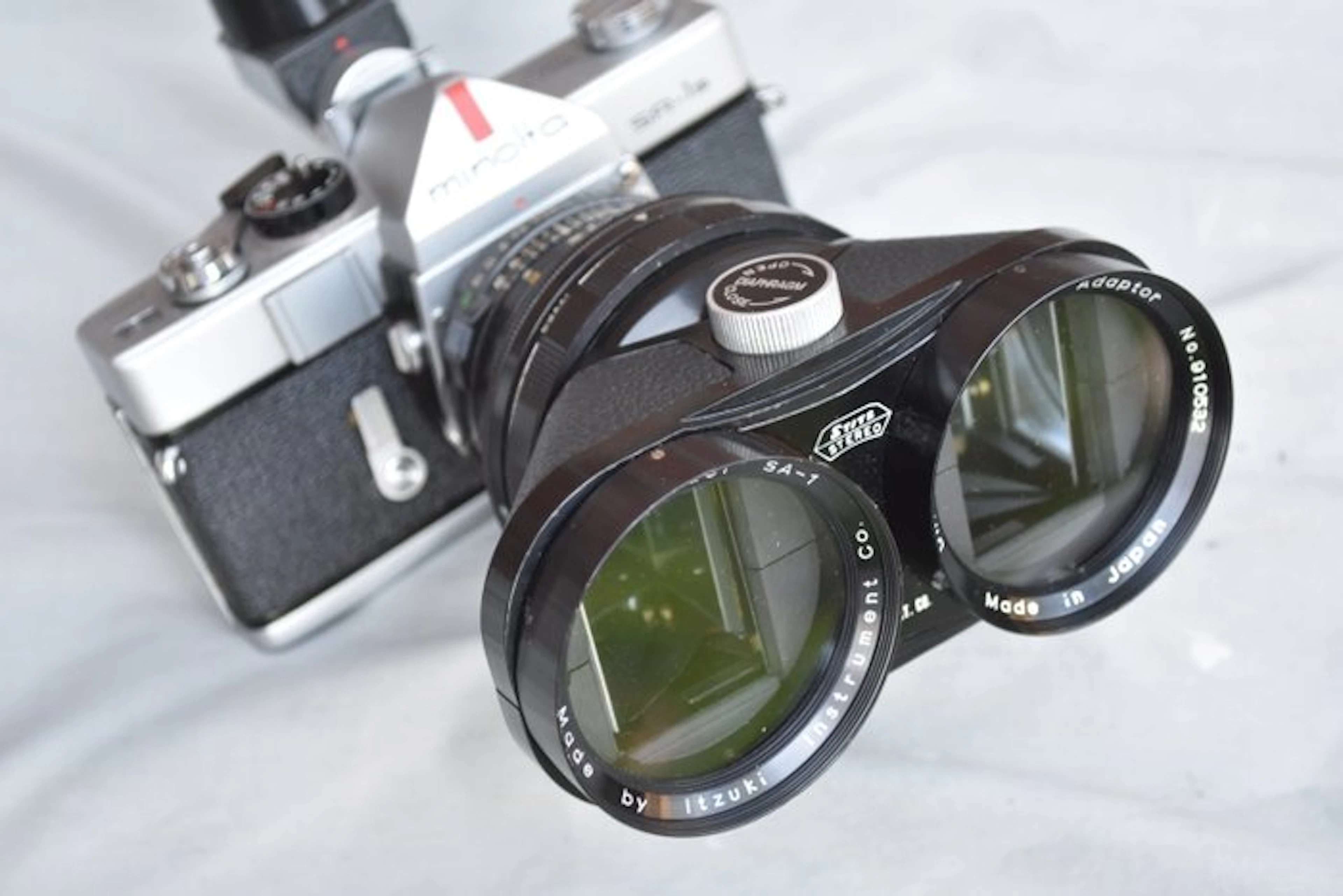 Stitz SA-1 Stereo Adaptor for 49mm thread Analogue camera