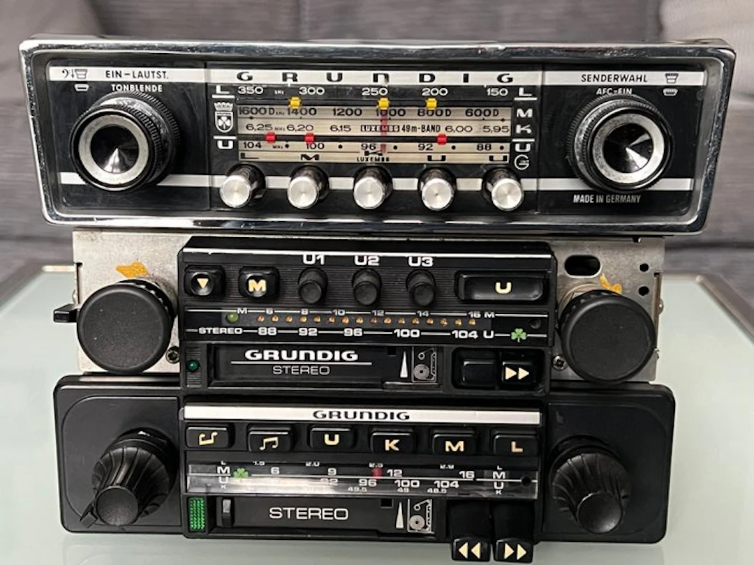 Grundig - diversi Autoradio - Multiple models