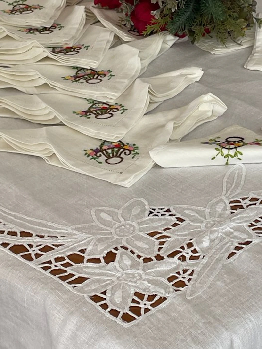 ricami fatti a mano - Tablecloth (13) - 1.6 cm - 1.13 cm - Cutwork tablecloth
