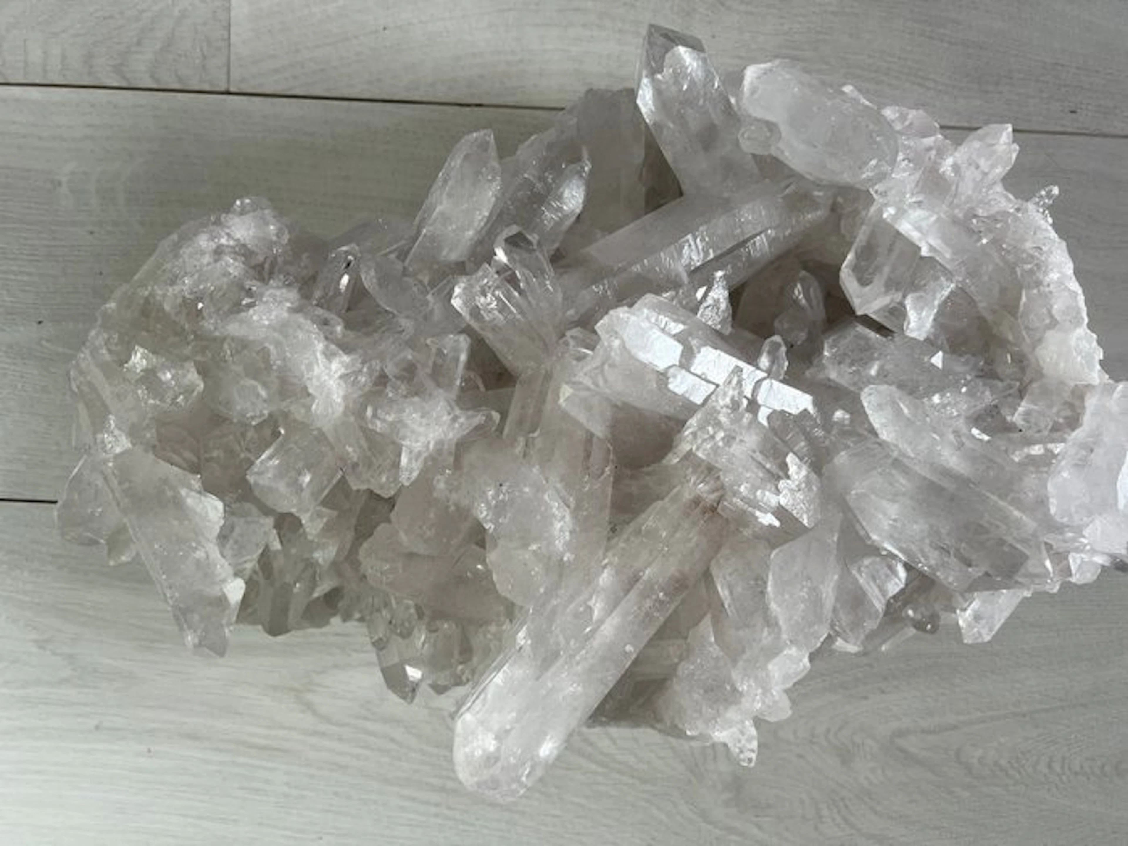 Rock crystal Crystal cluster - Height: 42 cm - Width: 27 cm- 16 kg - (1)