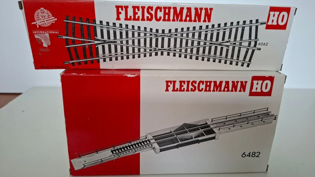 Fleischmann H0 - 6482 6062 - Model train buildings (2)...