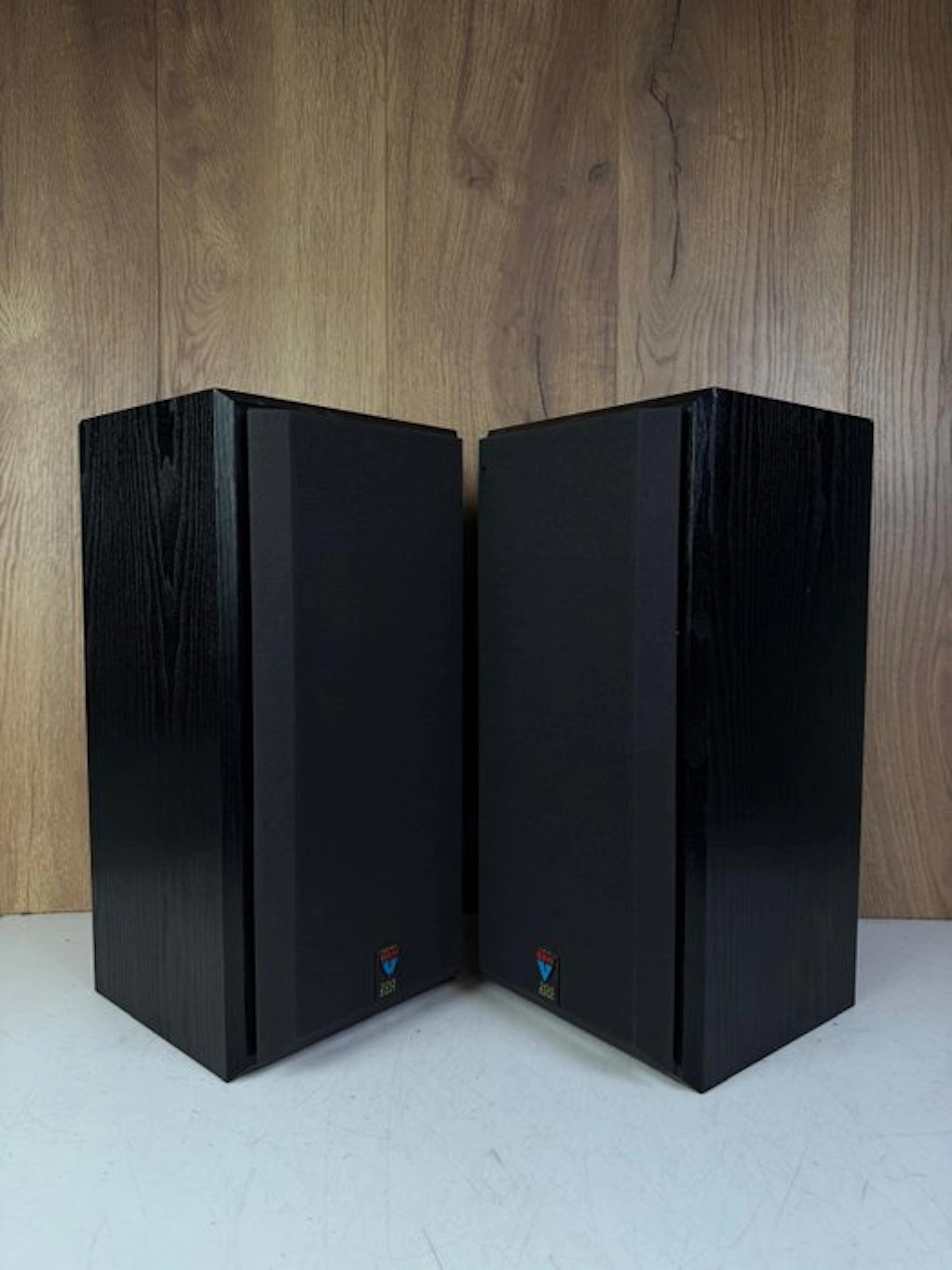 Bower & Wilkins - V202 Speaker set