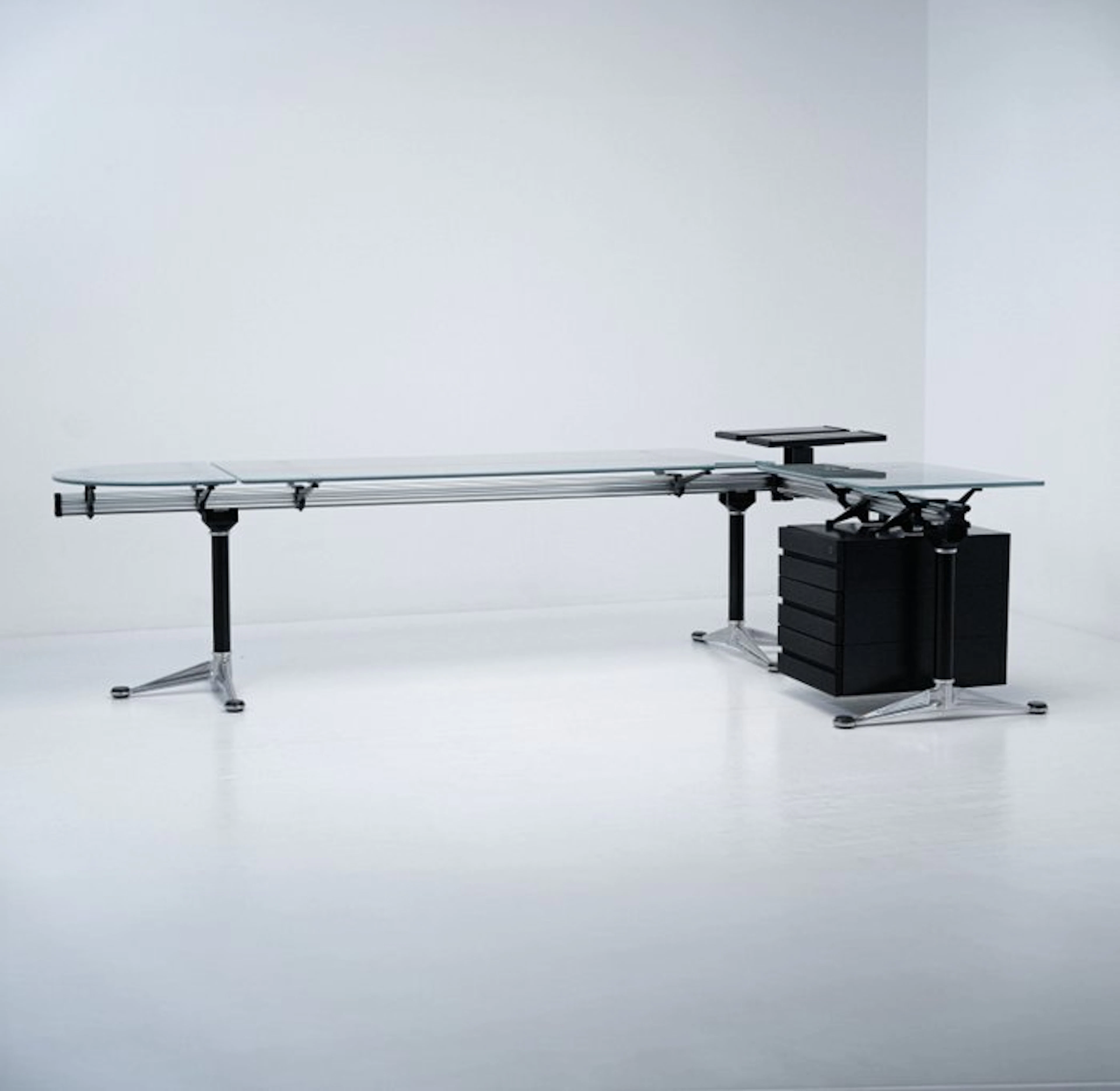 Herman Miller - Bruce Burdick - Table - Burdick Group System - Steel