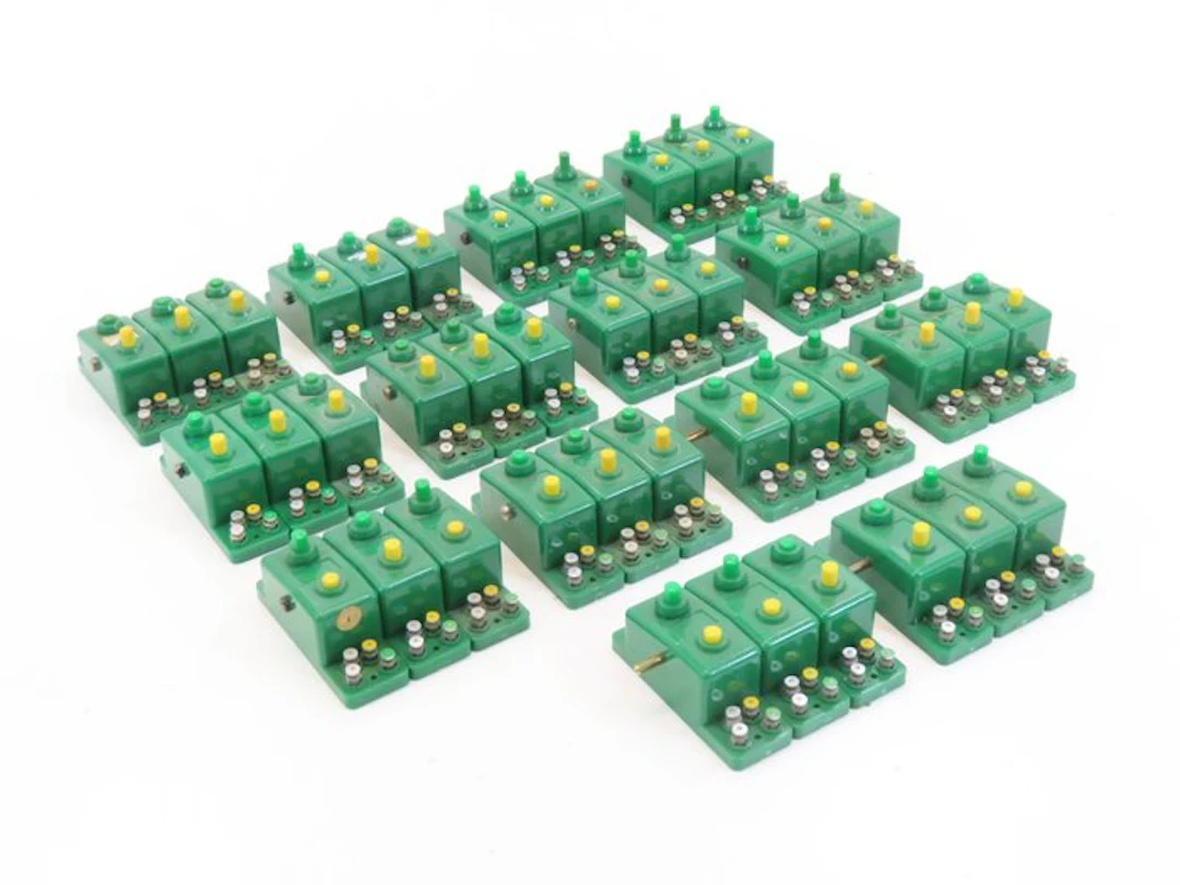 Trix H0, N - 6595 - Model train (42) - 42 control...