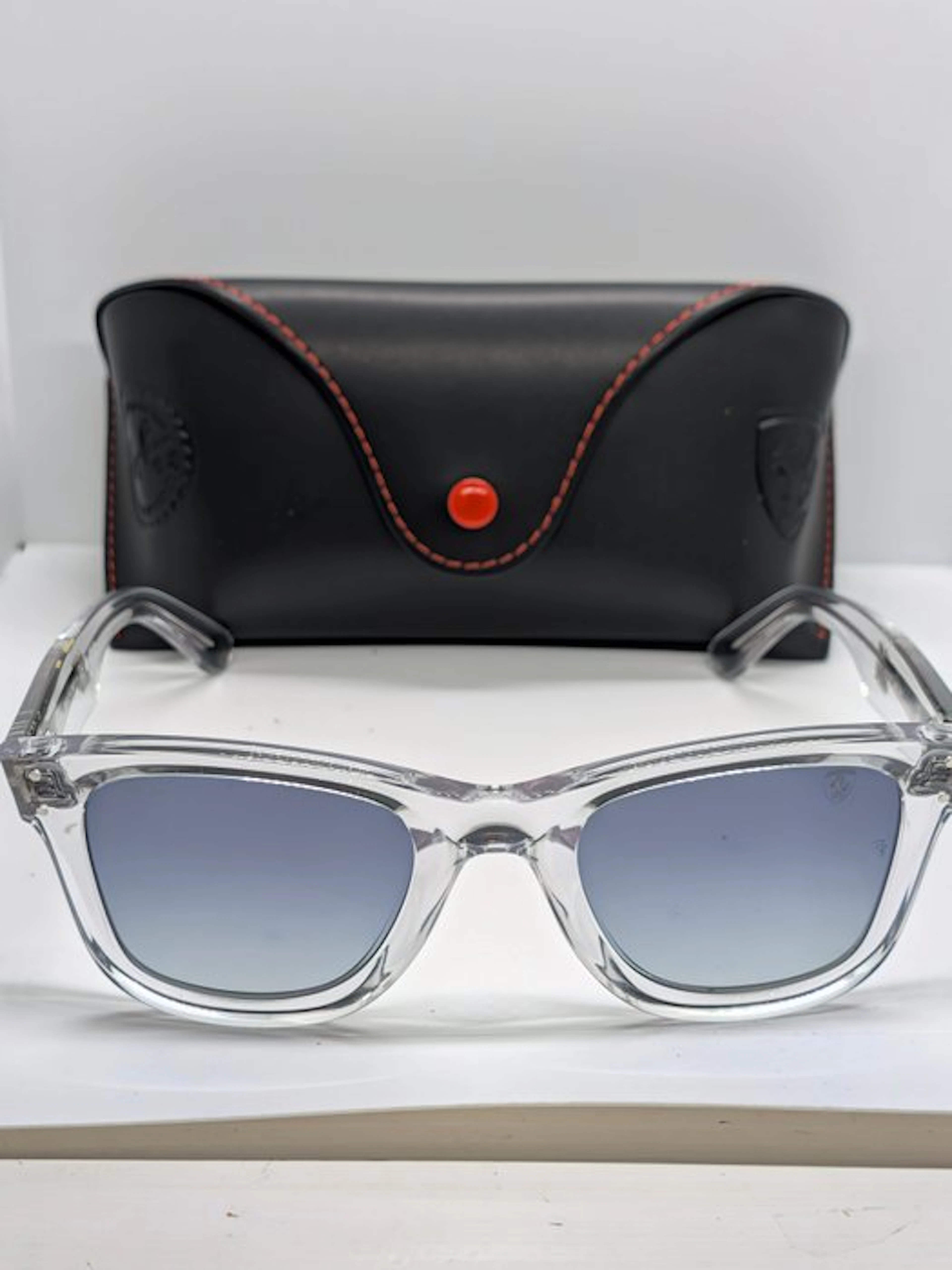 Ray-Ban x Ferrari Charles Leclerc Limited Edition - Ferrari