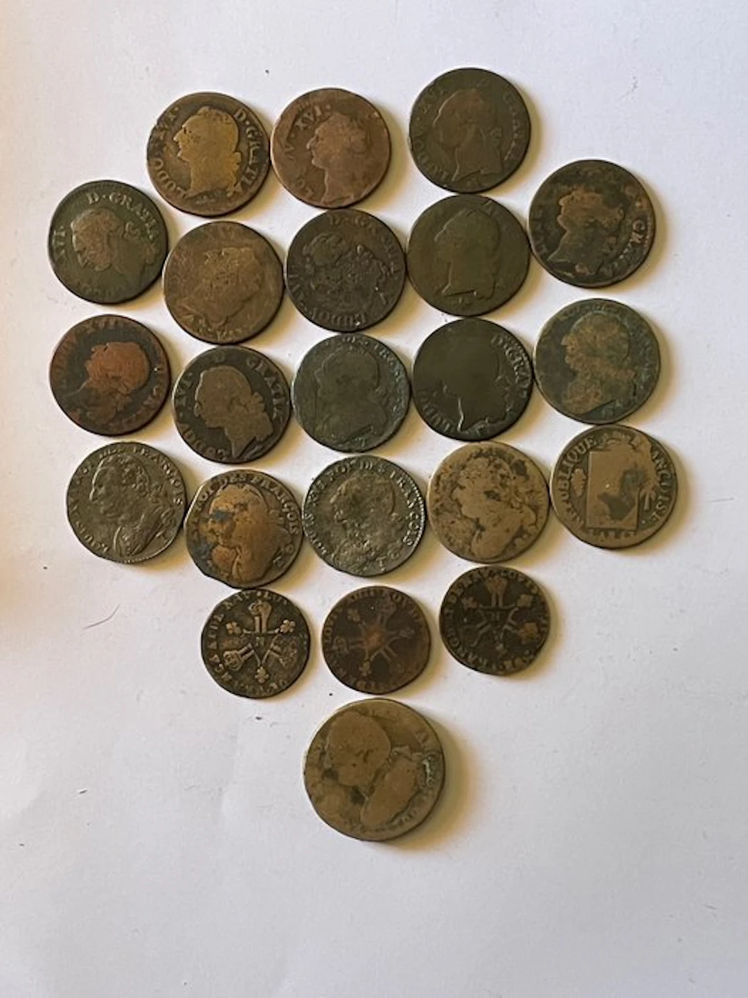France. Lot de 22 monnaies royales (Louis XIV à Louis XVI) (No reserve price)
