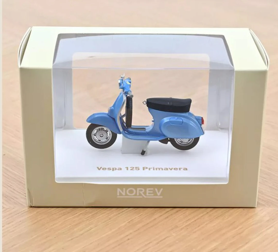 Norev 1:18 - Model motorcycle - Vespa 125 Primavera