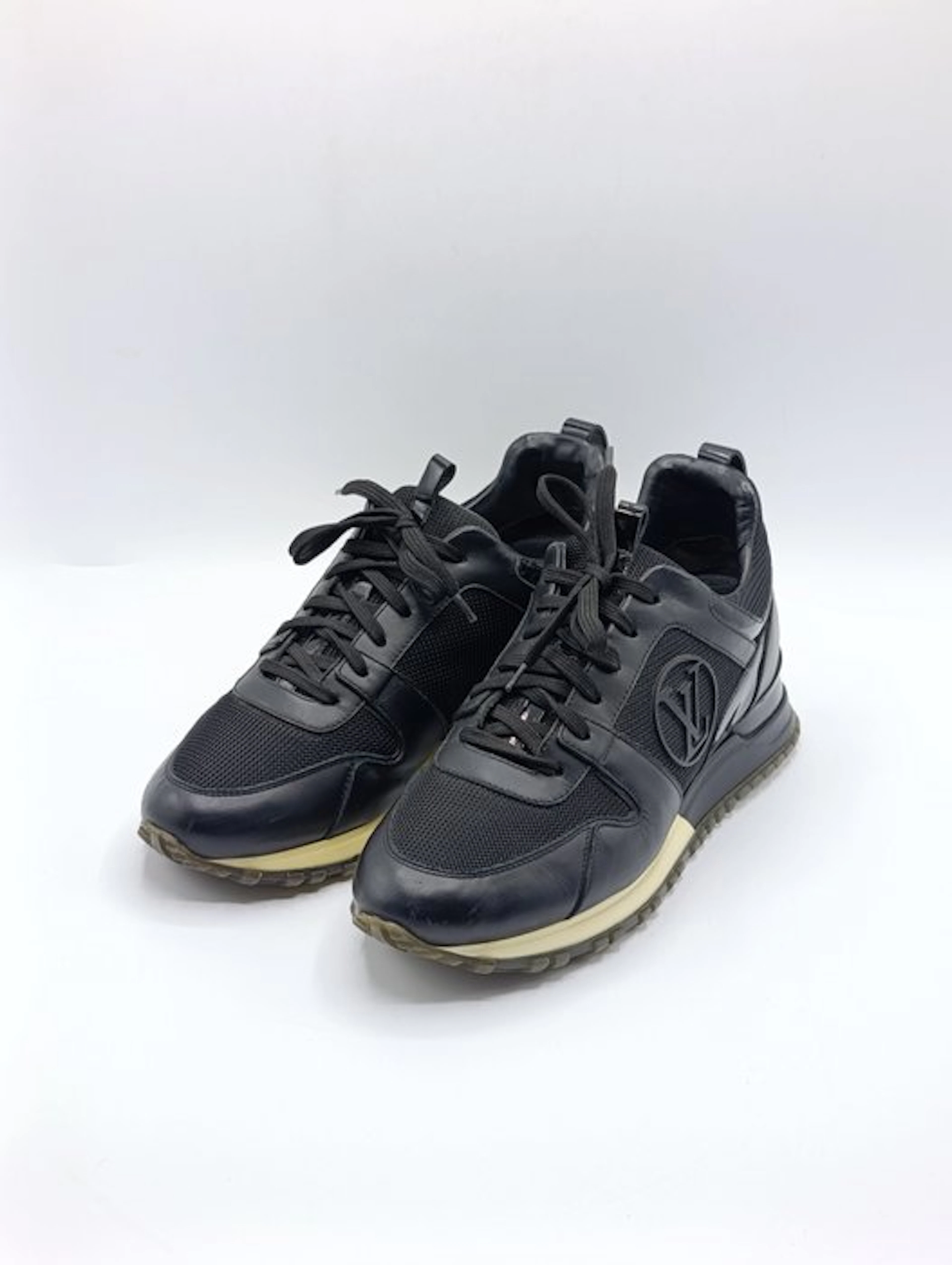 Louis Vuitton - RunAway - Low-top trainers - Size: EU 38