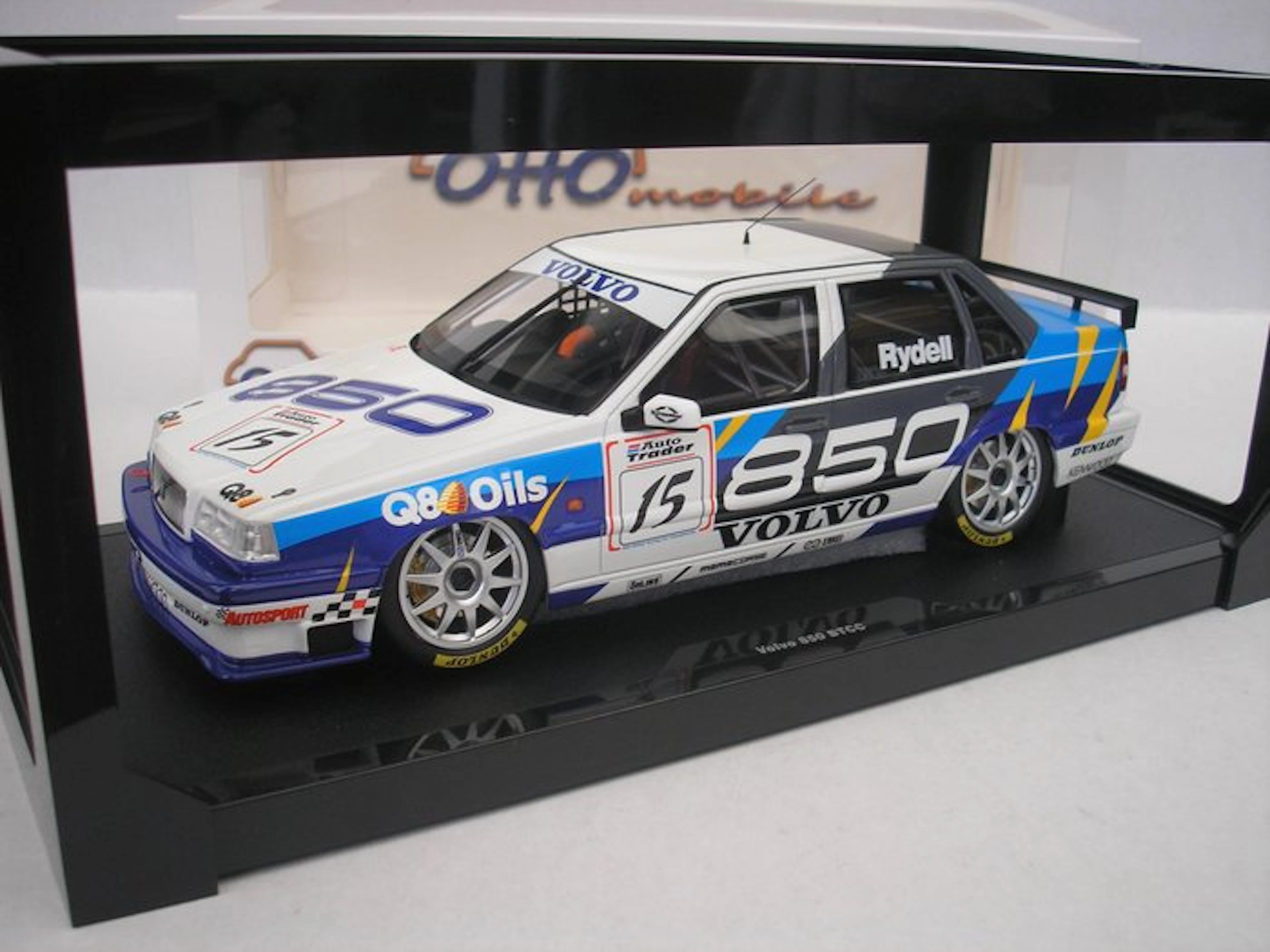 Otto Mobile 1:18 - Model car - Volvo 850 #15 BTCC - 1995 R