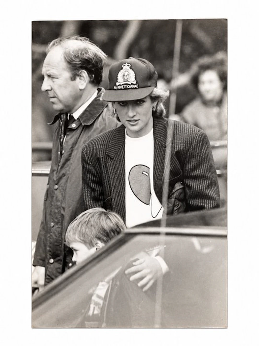 Mike Foster for solo syndication - Original vintage press photograph of Diana