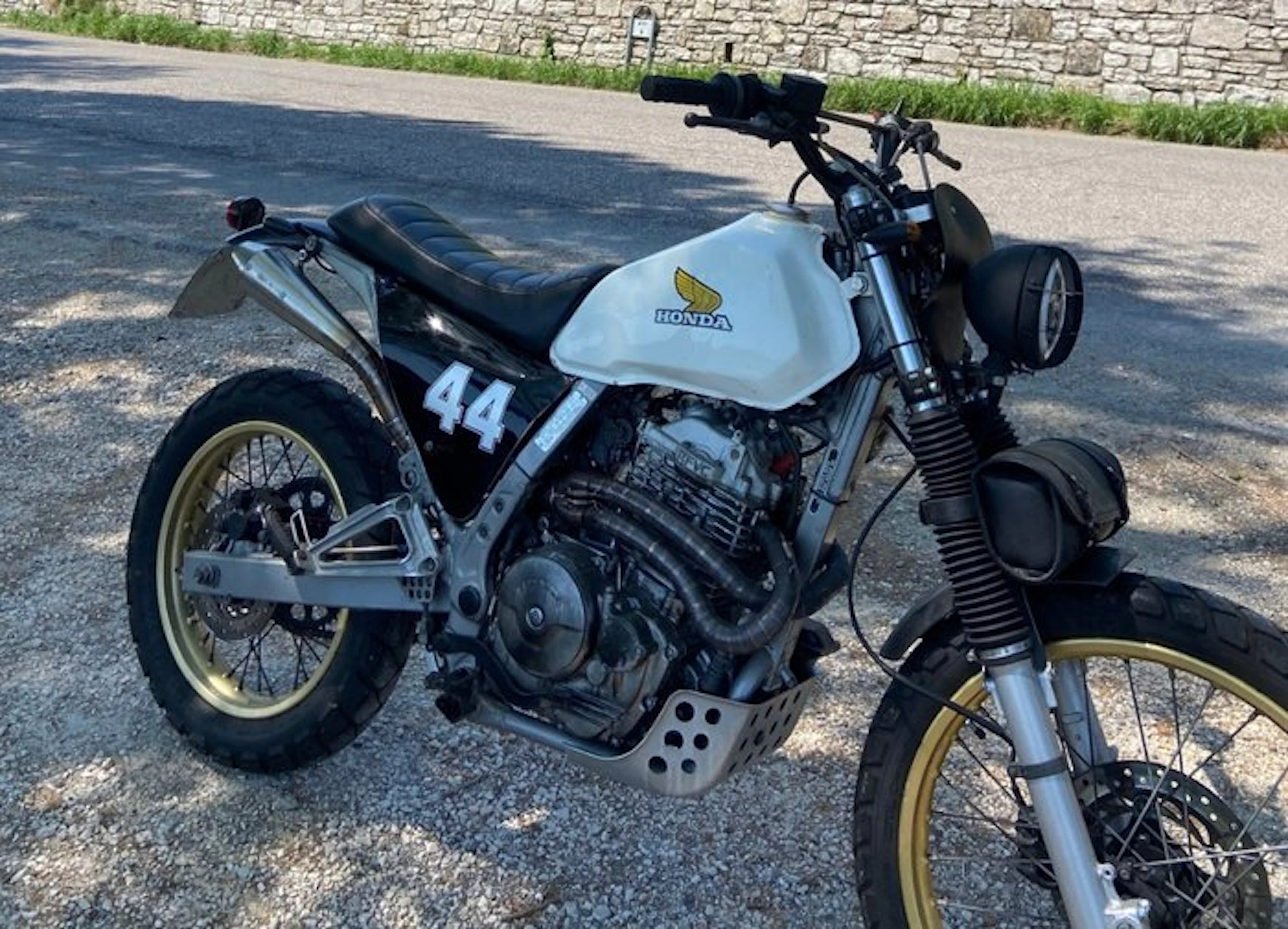 Honda - Dominator - Classic Scrambler - NO RESERVE - 650 cc - 1996