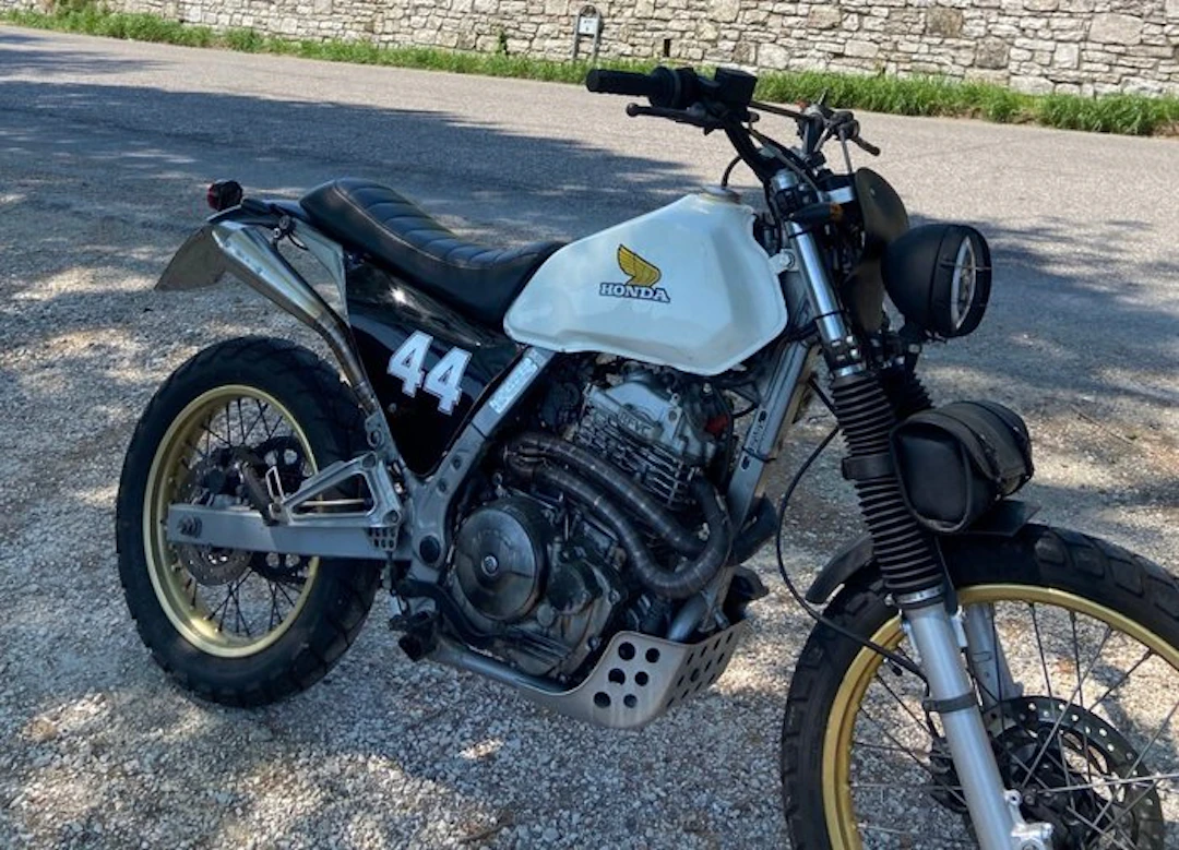Honda - Dominator - Classic Scrambler - NO RESERVE - 650 cc - 1996