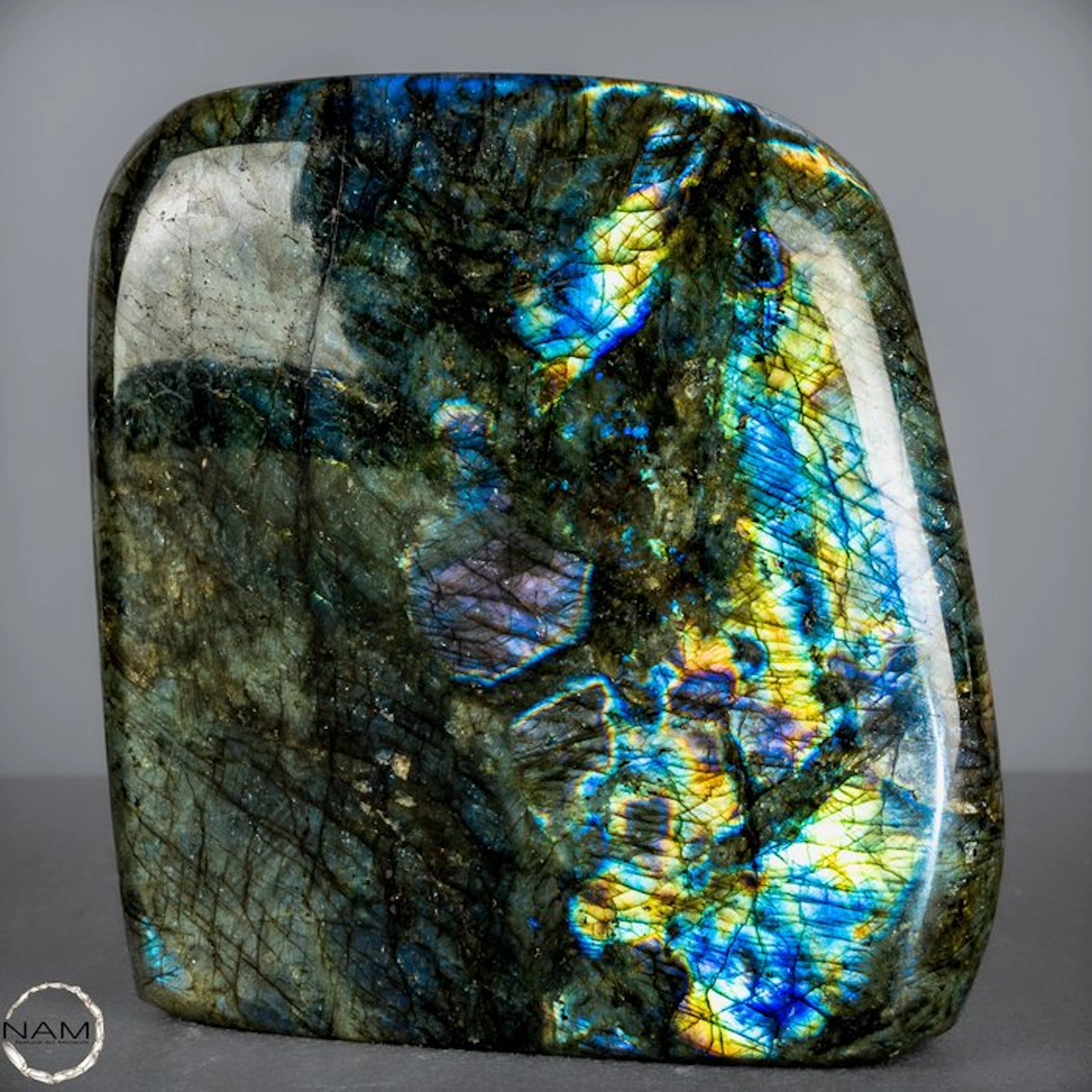 Natural labradorite freeform from Madagascar –...
