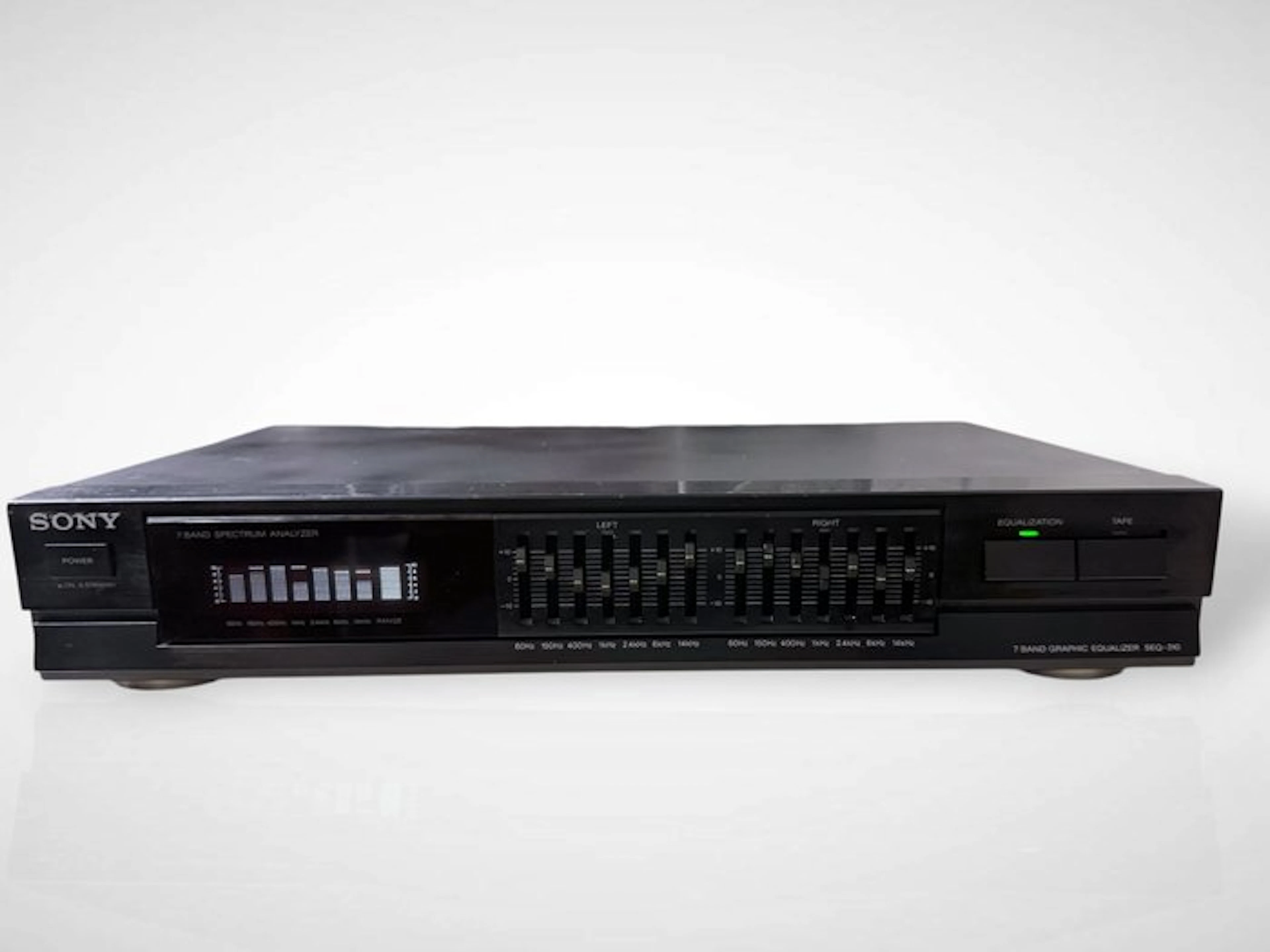 Sony - SEQ-310 / 7-Band Dual-Channel Analog Stereo graphic equalizer