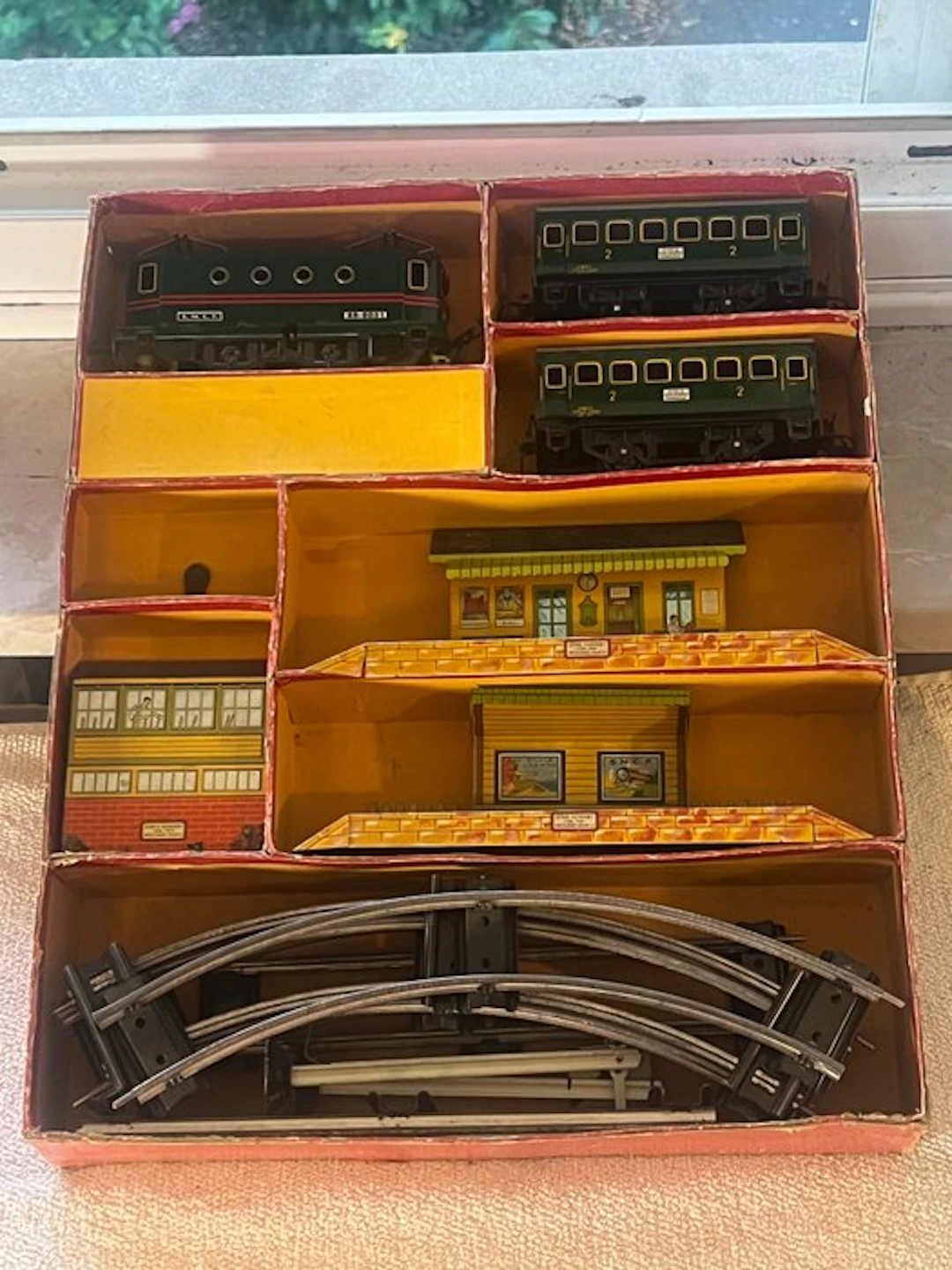 Hornby 0 - M7 - Train set (1) - Electric locomotive BB-8051