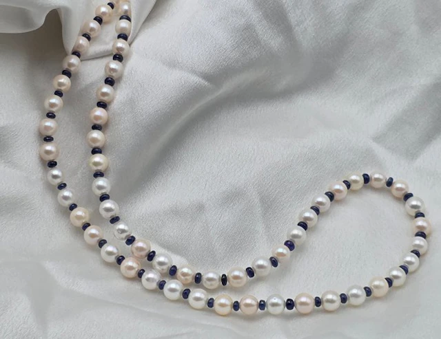No reserve price - Necklace - 18 kt. White gold Pearl - Sapphire