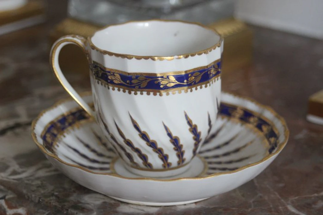 Cup and saucer (2) - Porcelain - Derby porcelain ‘Smith’s
