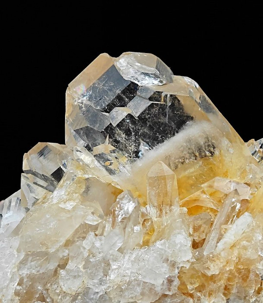 ALPINO, CRYSTALLINE AESTHETICS OF QUARTZ FIBERS Crystals...