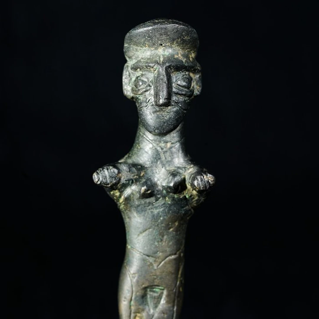 Elamite Bronze female figure, 11,8 cm - EX BONHAMS / EX IFERGAN MUSEUM-
