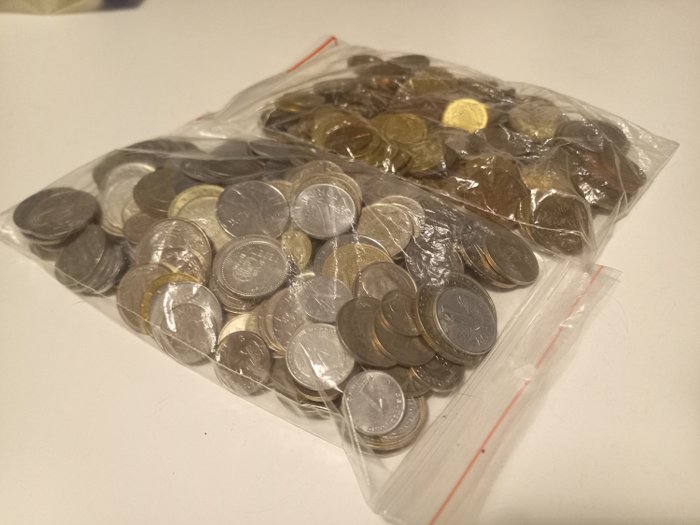 Europe. 320 x Currency Coins Europe 1,4 Kg 1954 - 2001 (No reserve price)