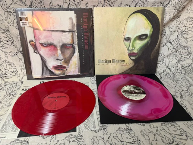 Marilyn Manson - One Assassination Under God (Chapter 1)...