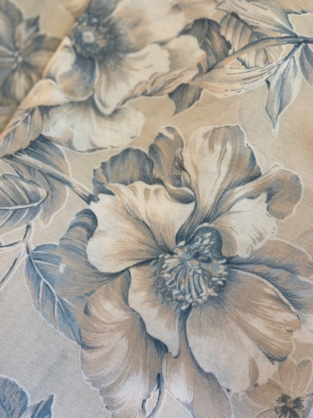 Elegant blue cretonne fabric in Toile de Jouy with a classic floral pattern