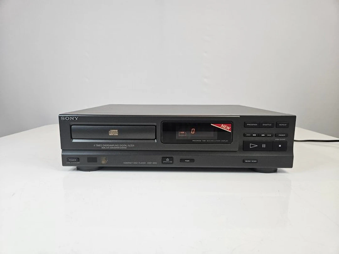 Sony - CDP-M18 CD player