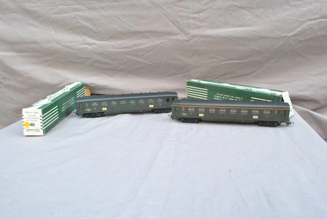Hornby H0 - 733 734 - Model train wagon (2) - Set of 2 FS Wagons - SNCF