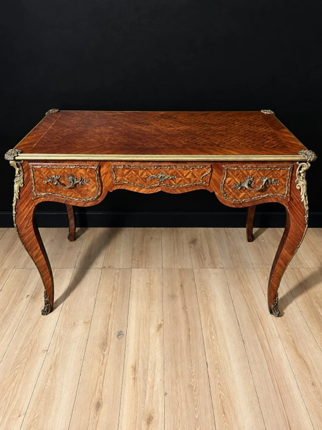 Writing table - Bronze, Parquetry of precious wood