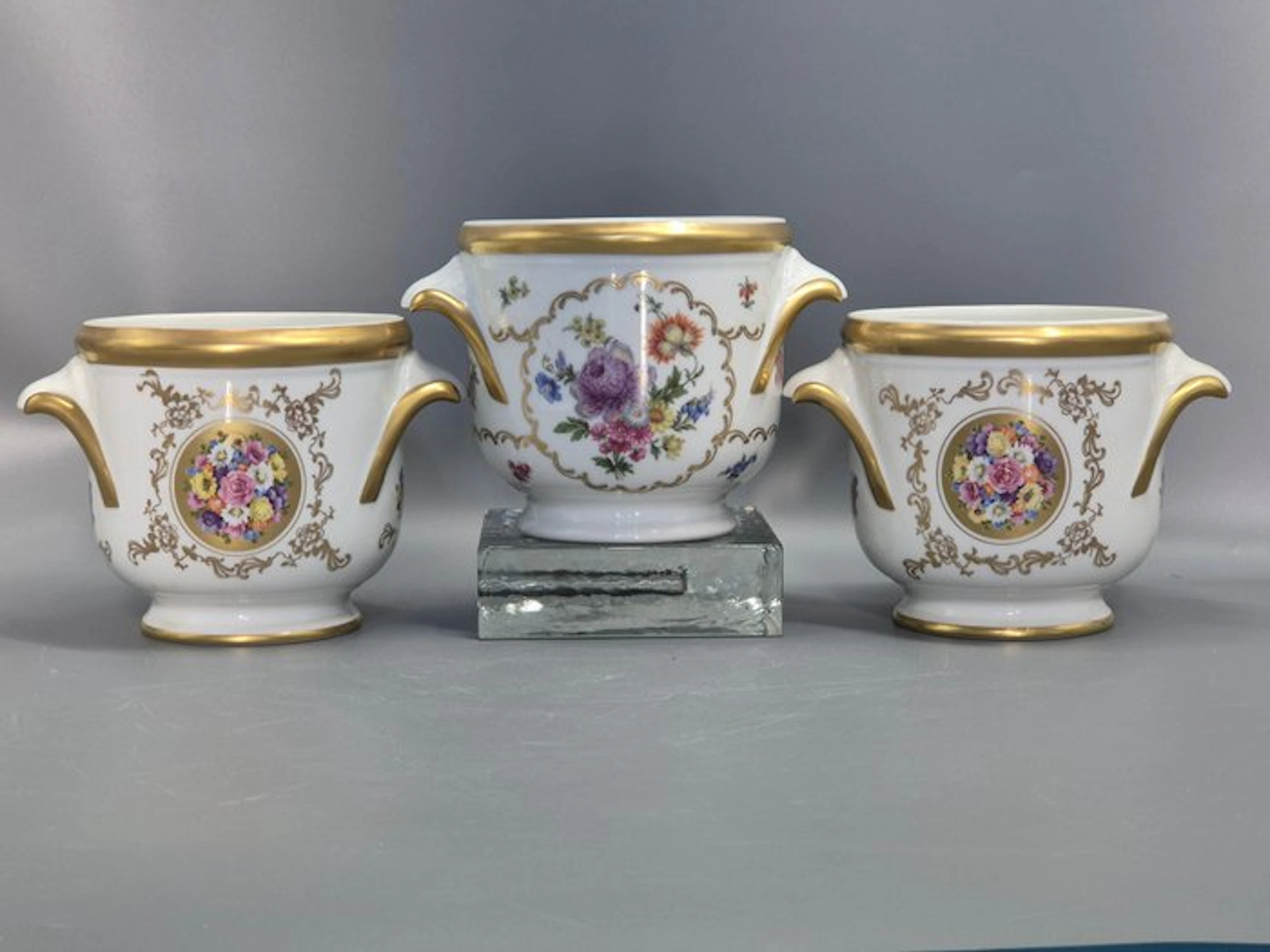 Gerold Porzellan Übertopf Set 3-teilig Blumenmotive...
