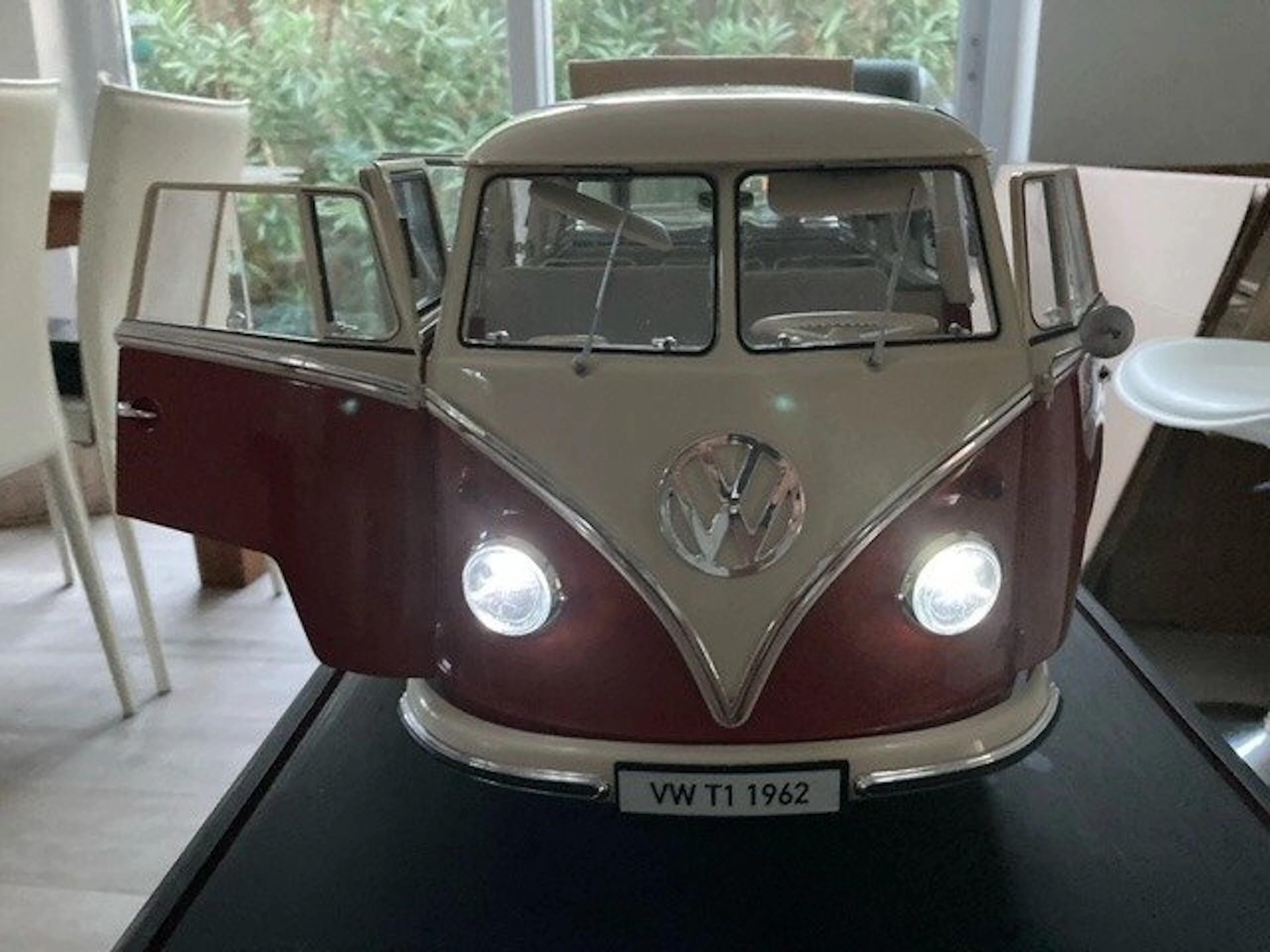 Autres Altaya 1:8 - Model car - Volkswagen T1 Samba Bus Combi