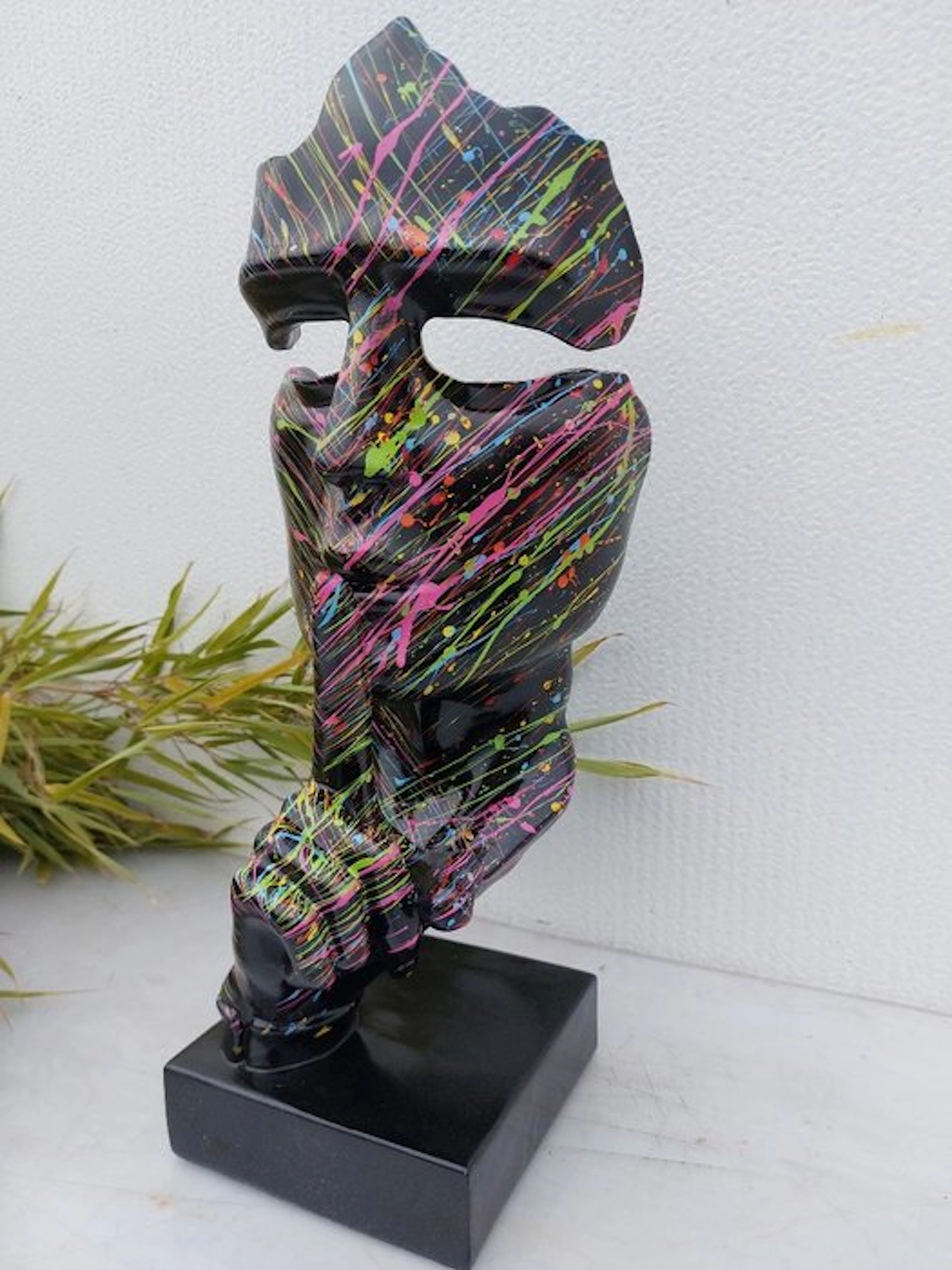 Statue, artistic Statue head on block '' THE SILENCE ''...