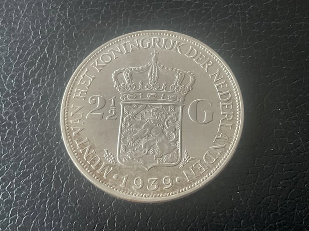 Netherlands. Wilhelmina. 2 1/2 Gulden 1939 (No reserve price)