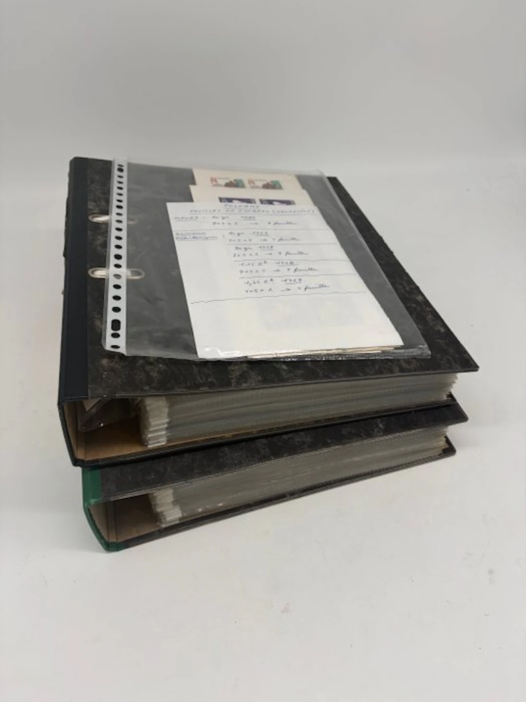 Poland 1915/2002 - Beautiful collection in two large makeup cases.