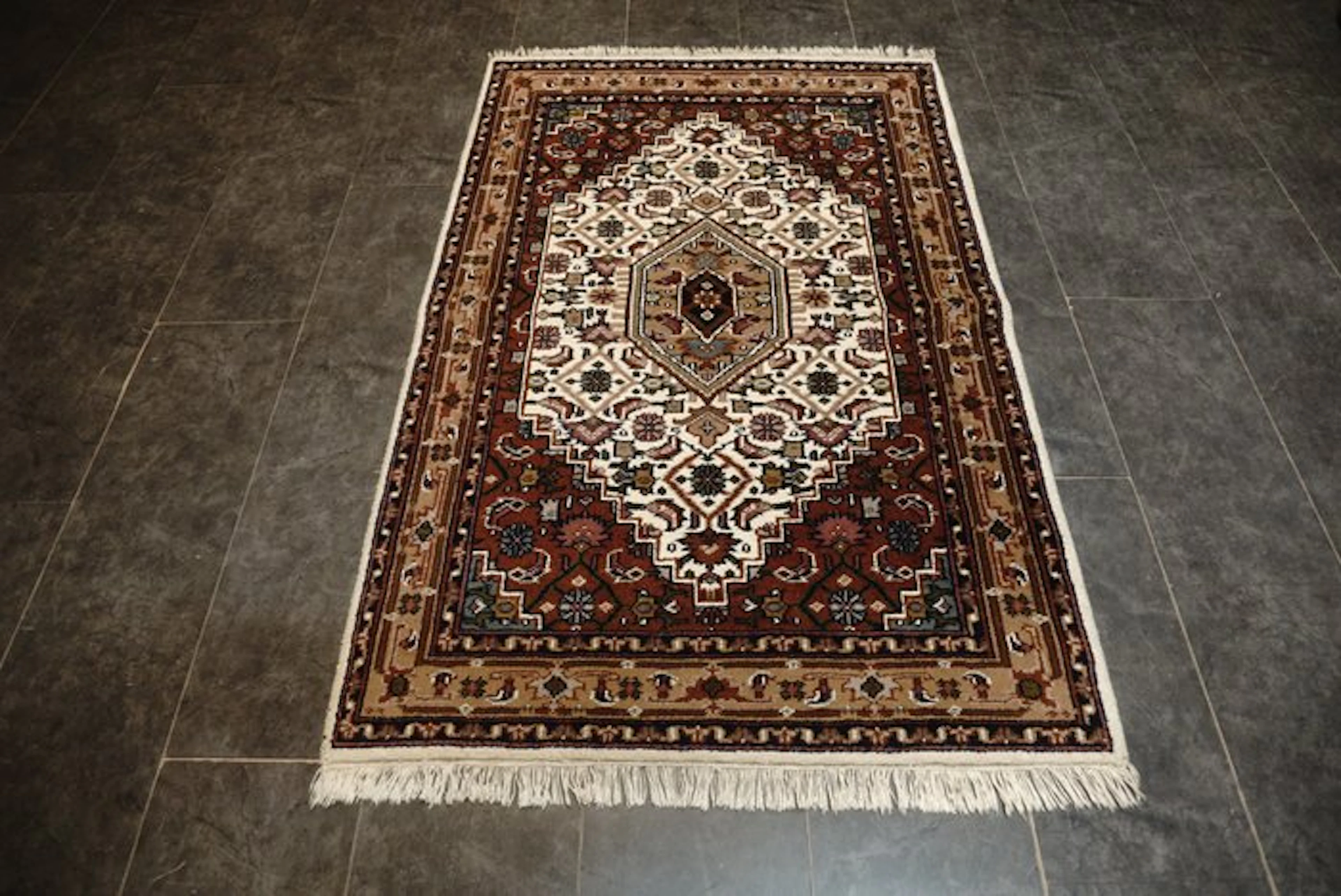 Tabriz - Carpet - 180 cm - 124 cm