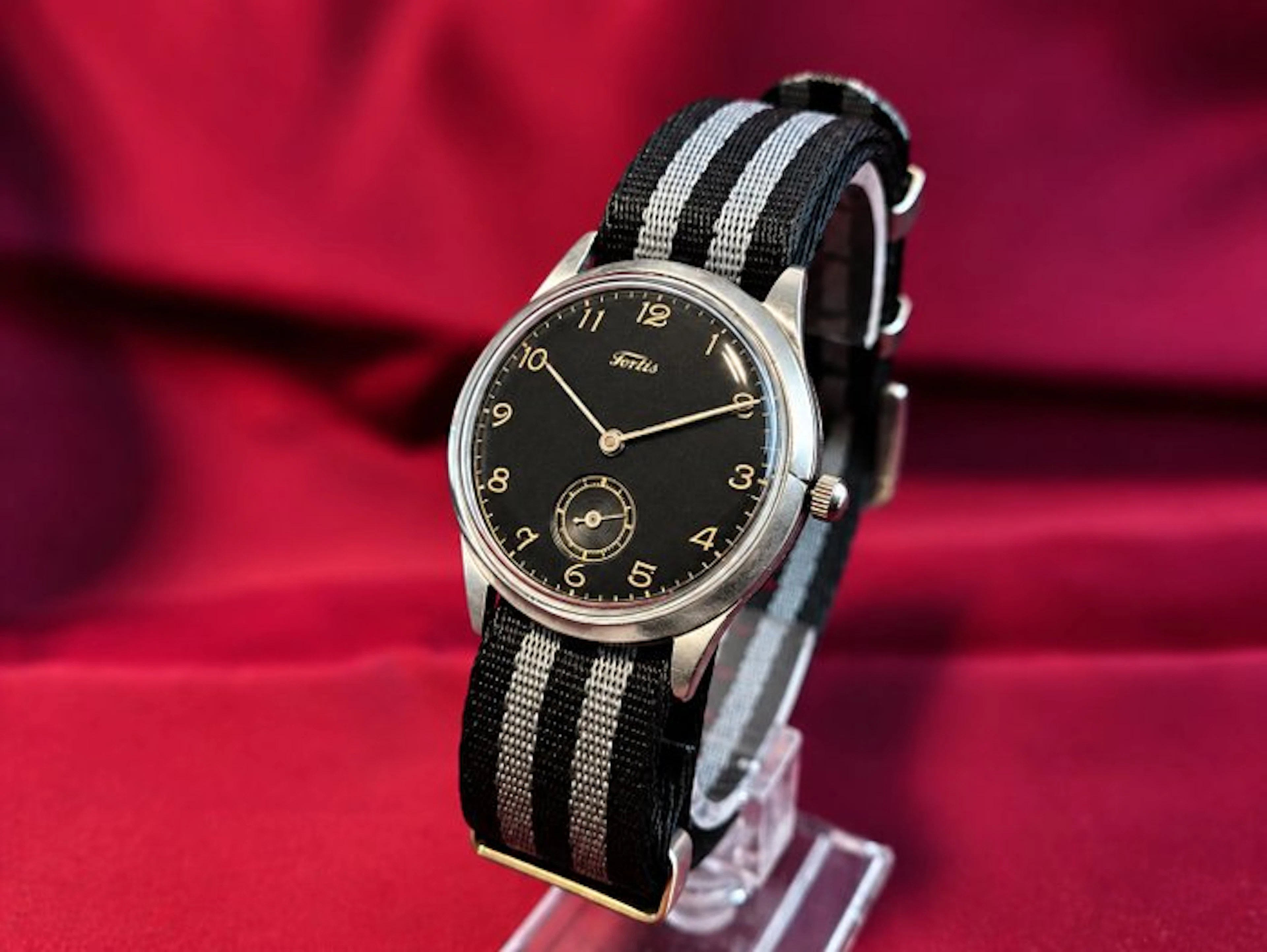 Fortis - Trinchera - 930 - No reserve price - Men - 1945