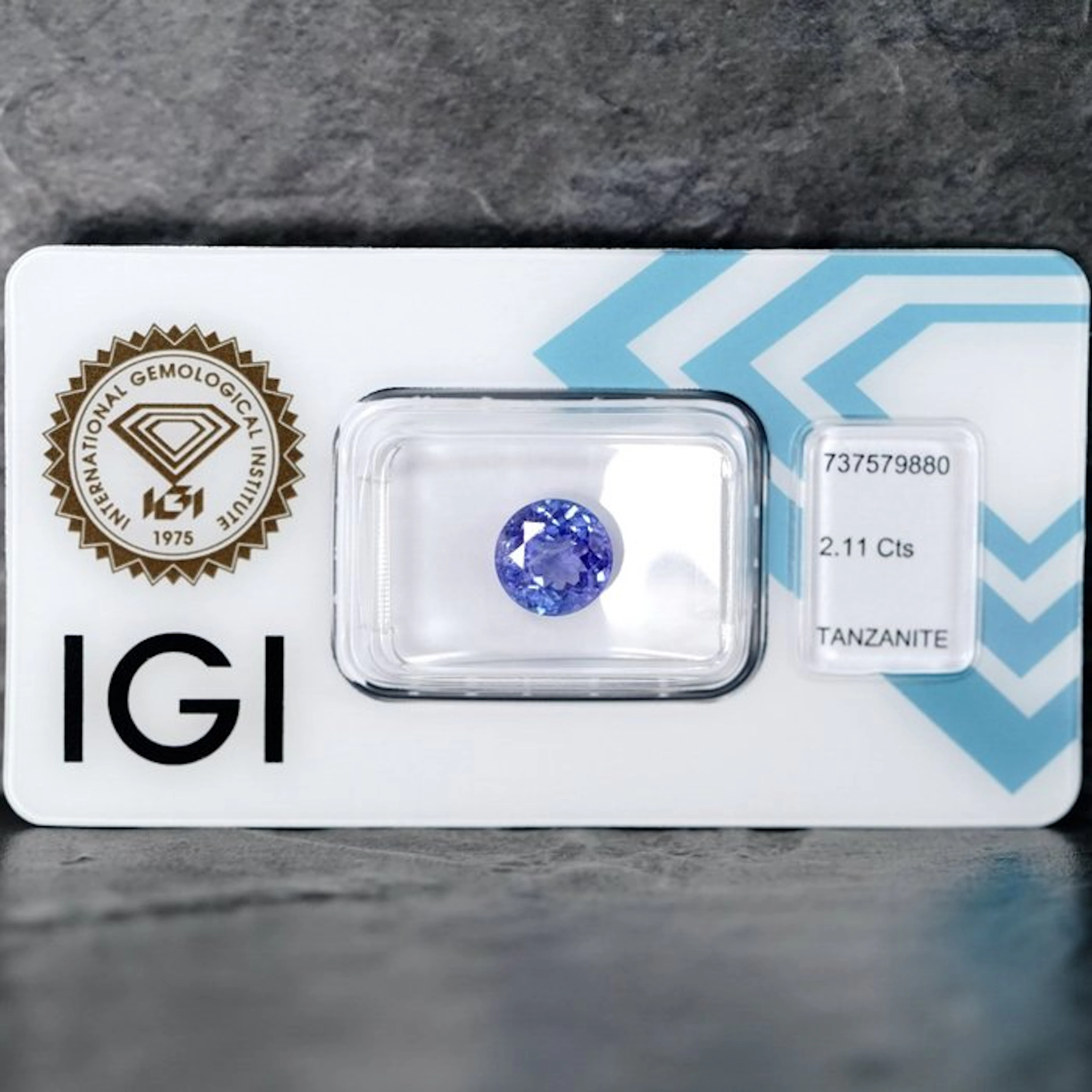 No reserve price - 1 pcs Blue