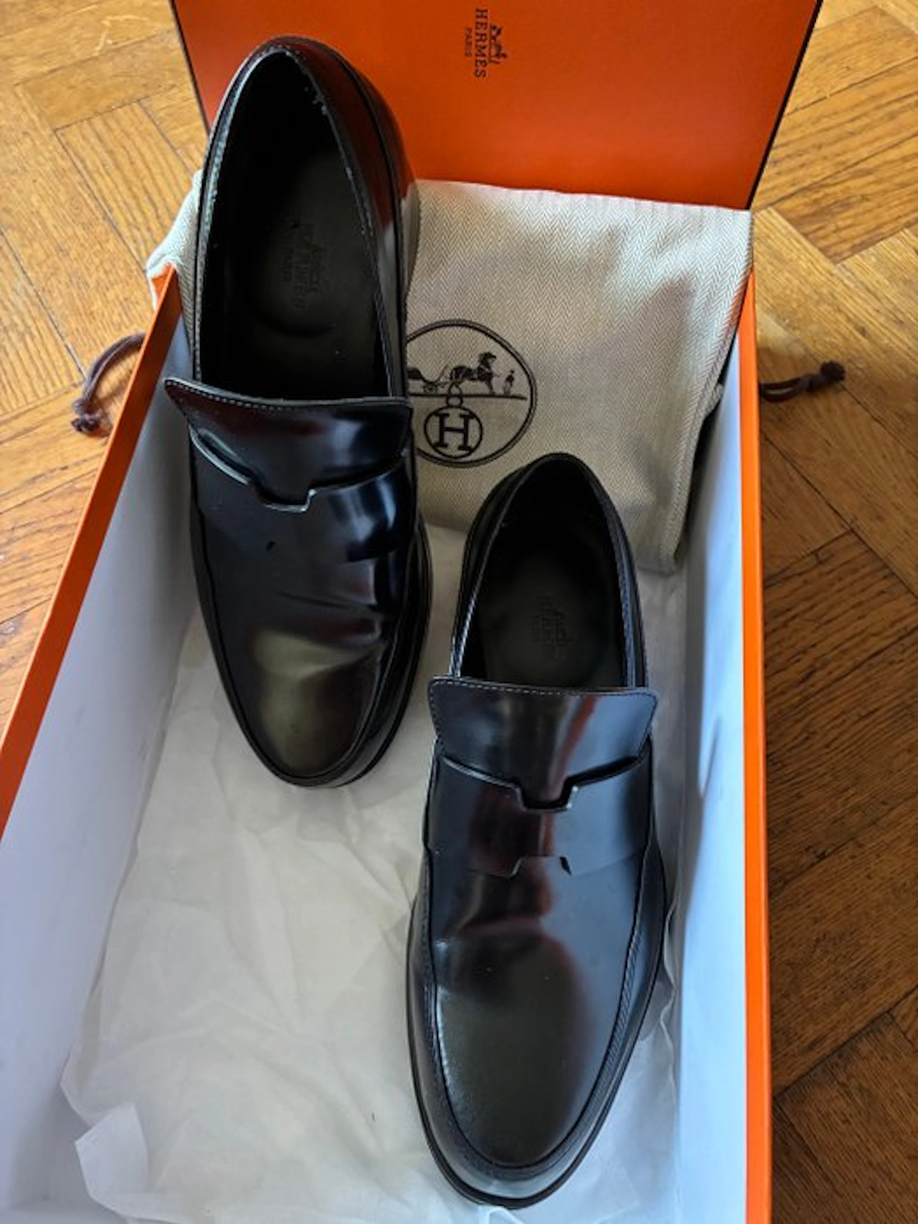 Hermès - Loafers - Size: EU 37.5