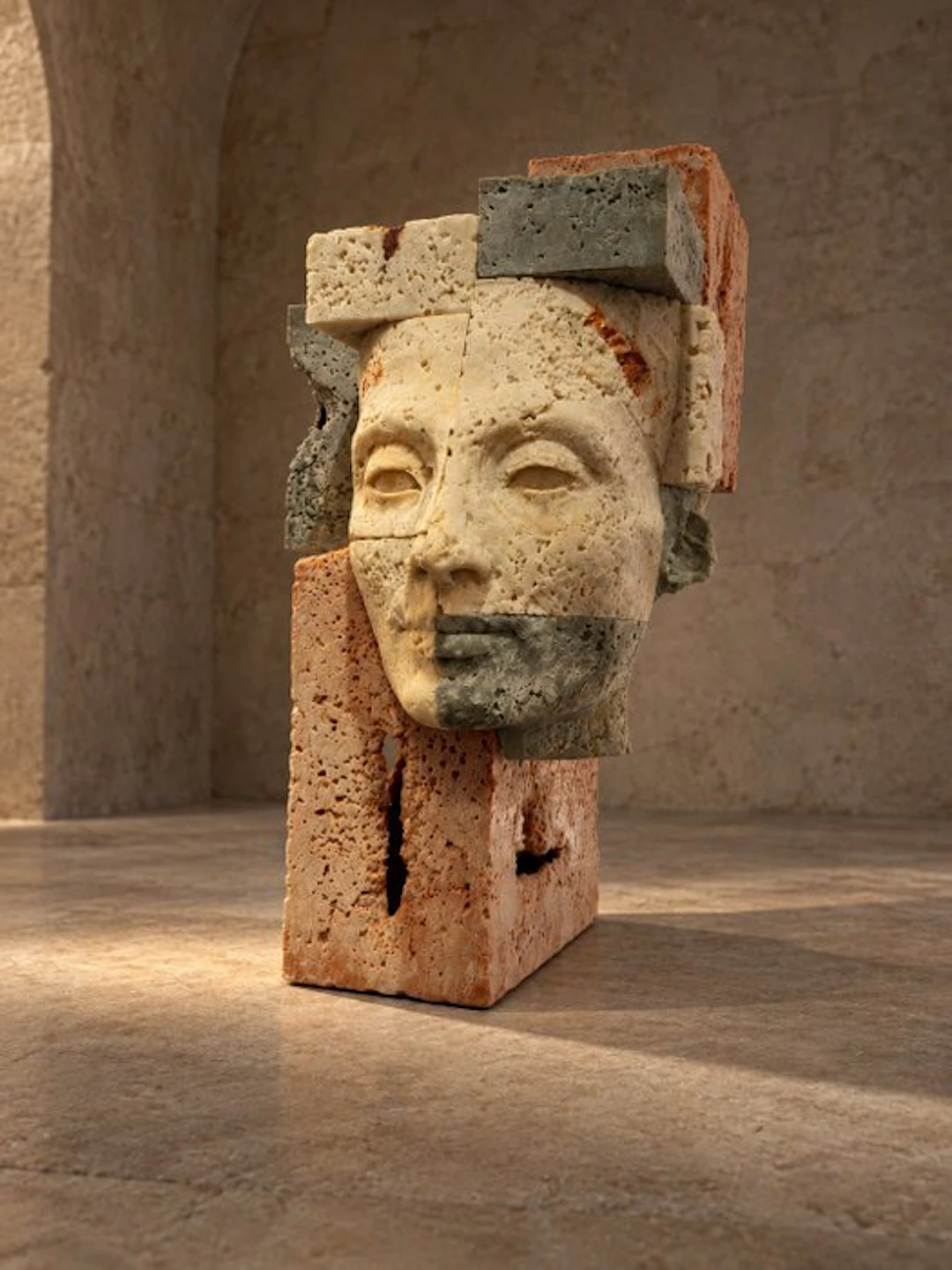 Matteo Ciffo (1987) - Frammenti - Nefertiti