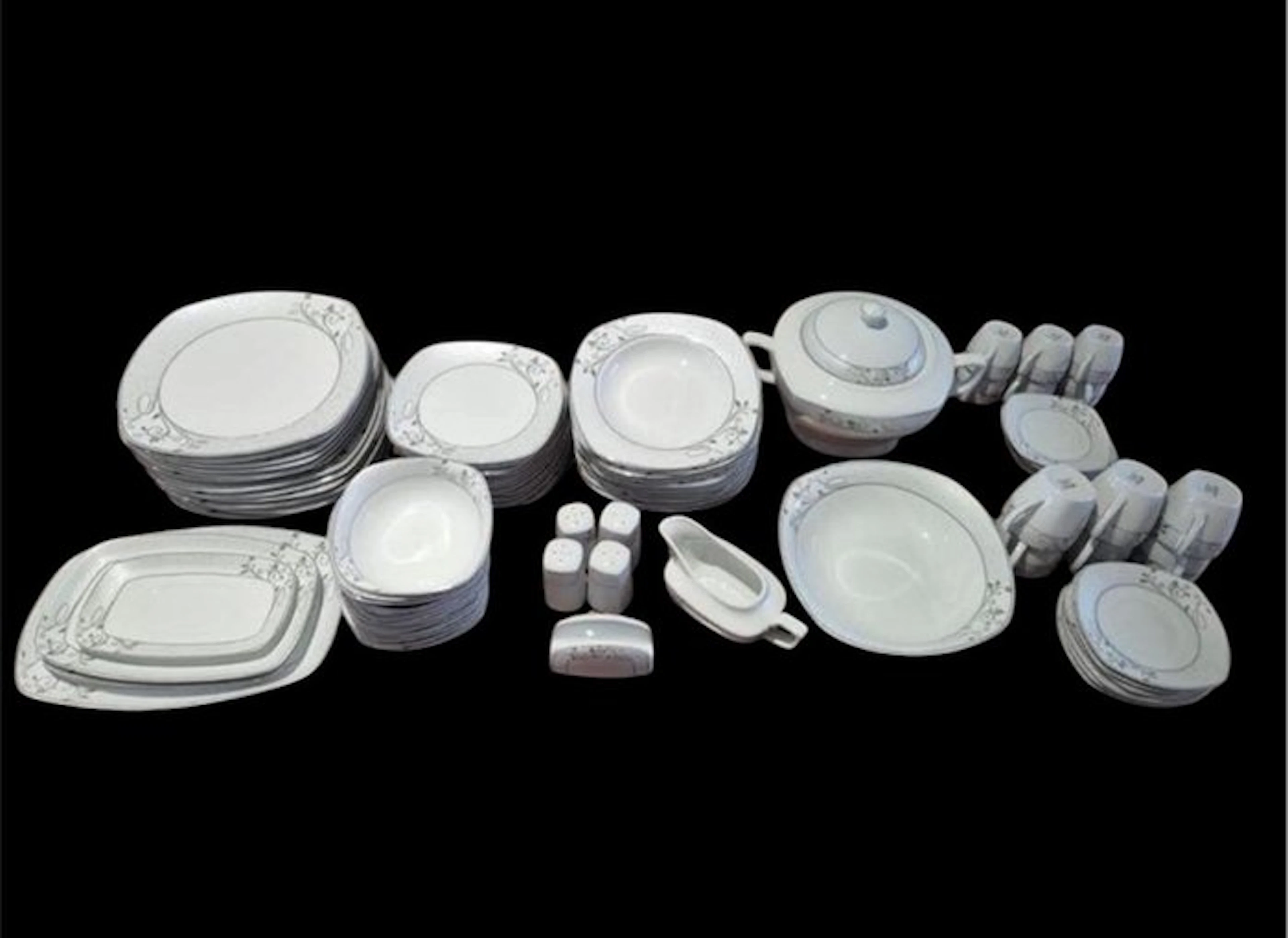 Kütahya Porselen - Table service for 12 - Tahya - Porcelain