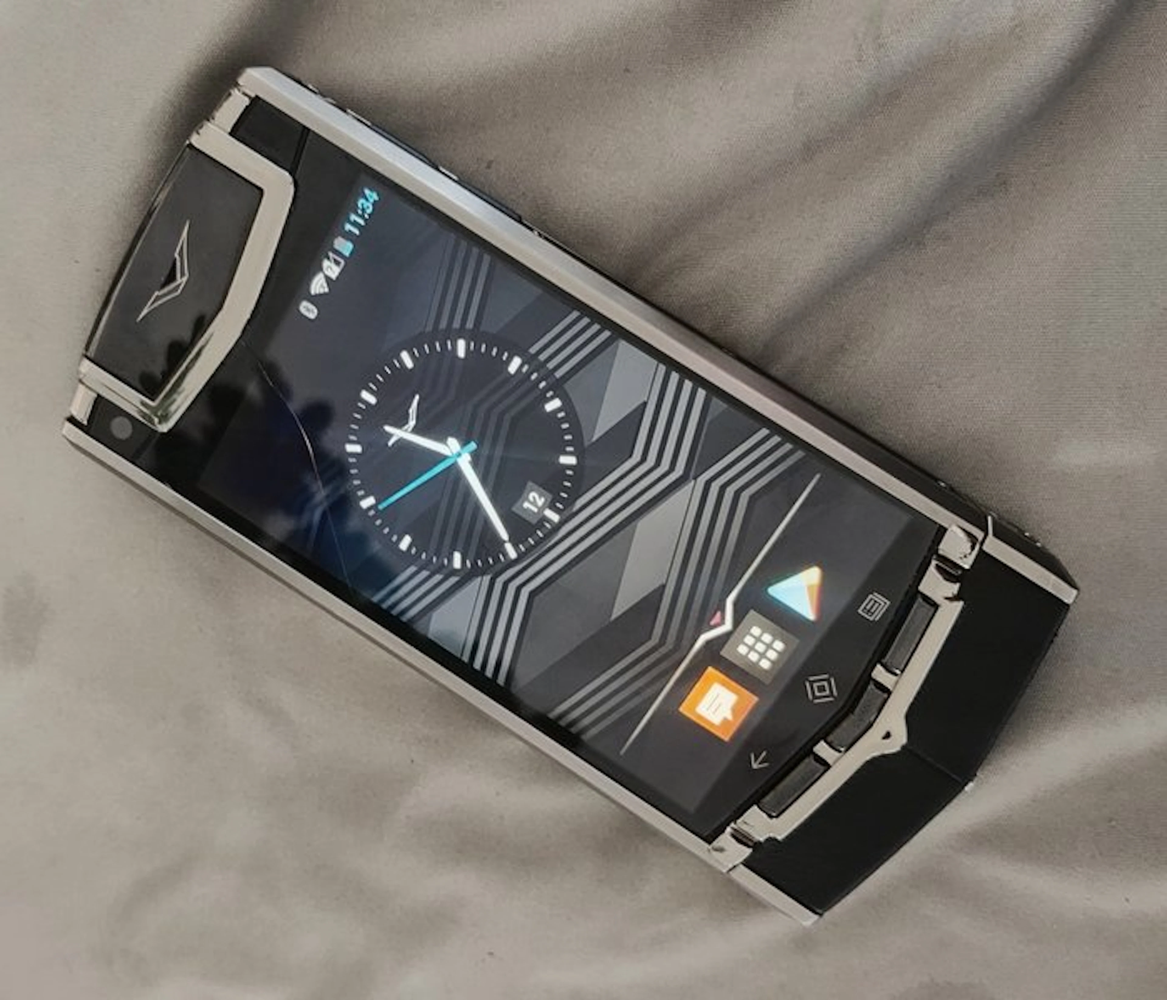 Vertu Ti - Mobile phone