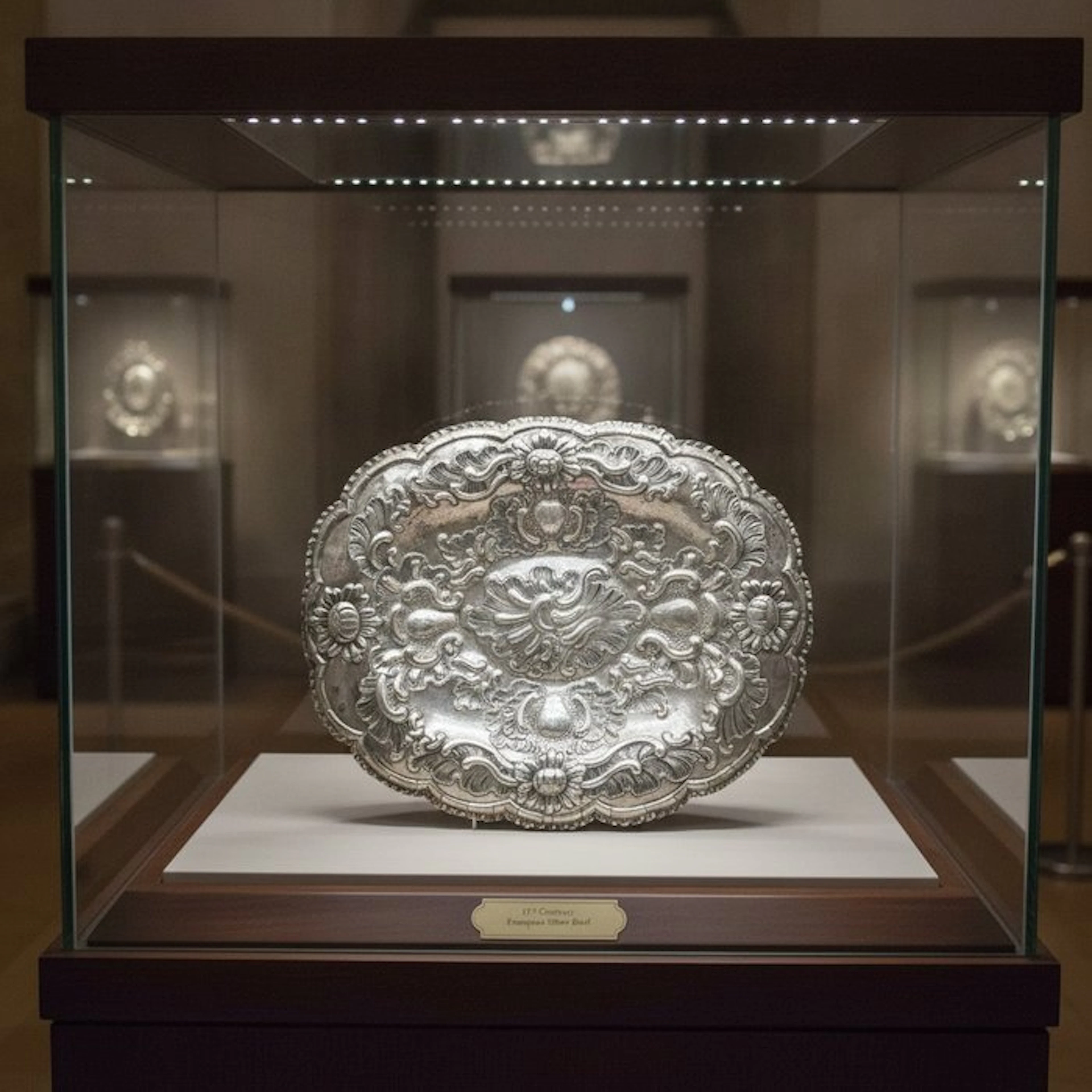 Francisco A. González de Lanciego - Platter - .915 silver