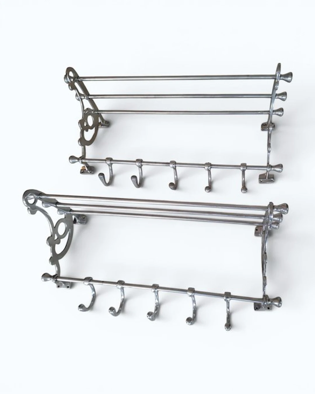 Coat rack (2) - Alloy - With a hat shelf