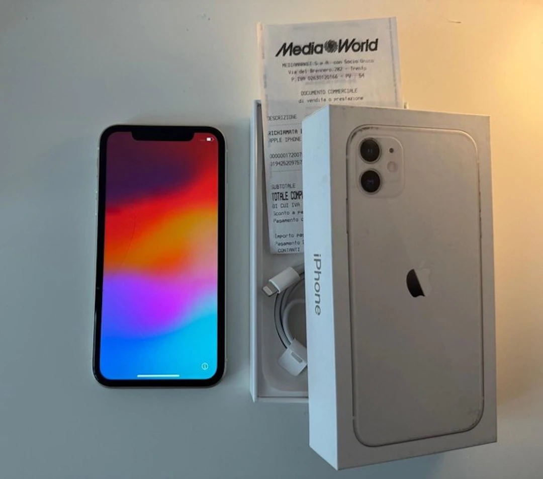 Apple iphone 11 64gb - Mobile phone - In original box